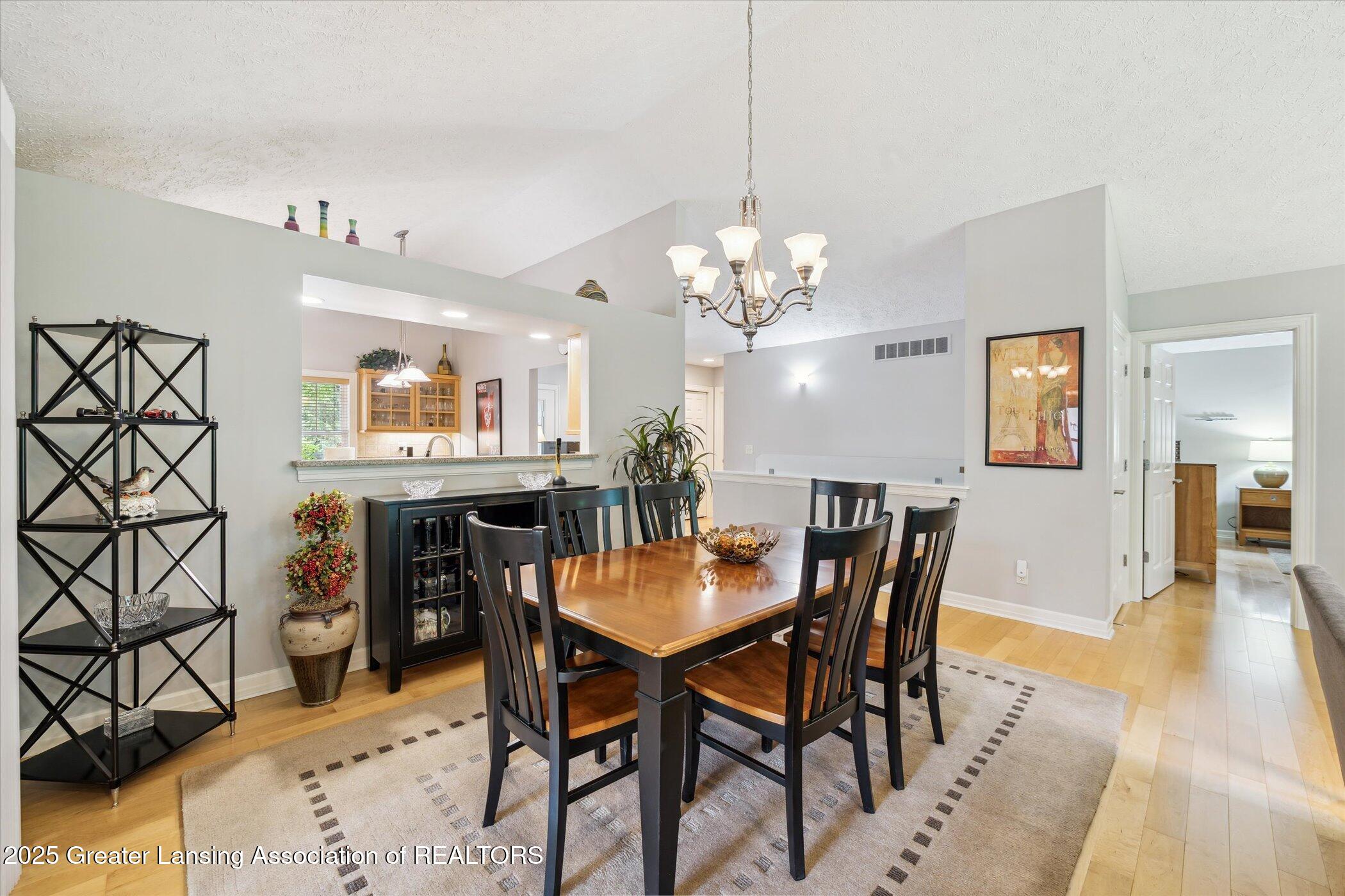 Bath, Michigan, 48808, United States, 4 Bedrooms Bedrooms, ,3 BathroomsBathrooms,Residential,For Sale,1890488