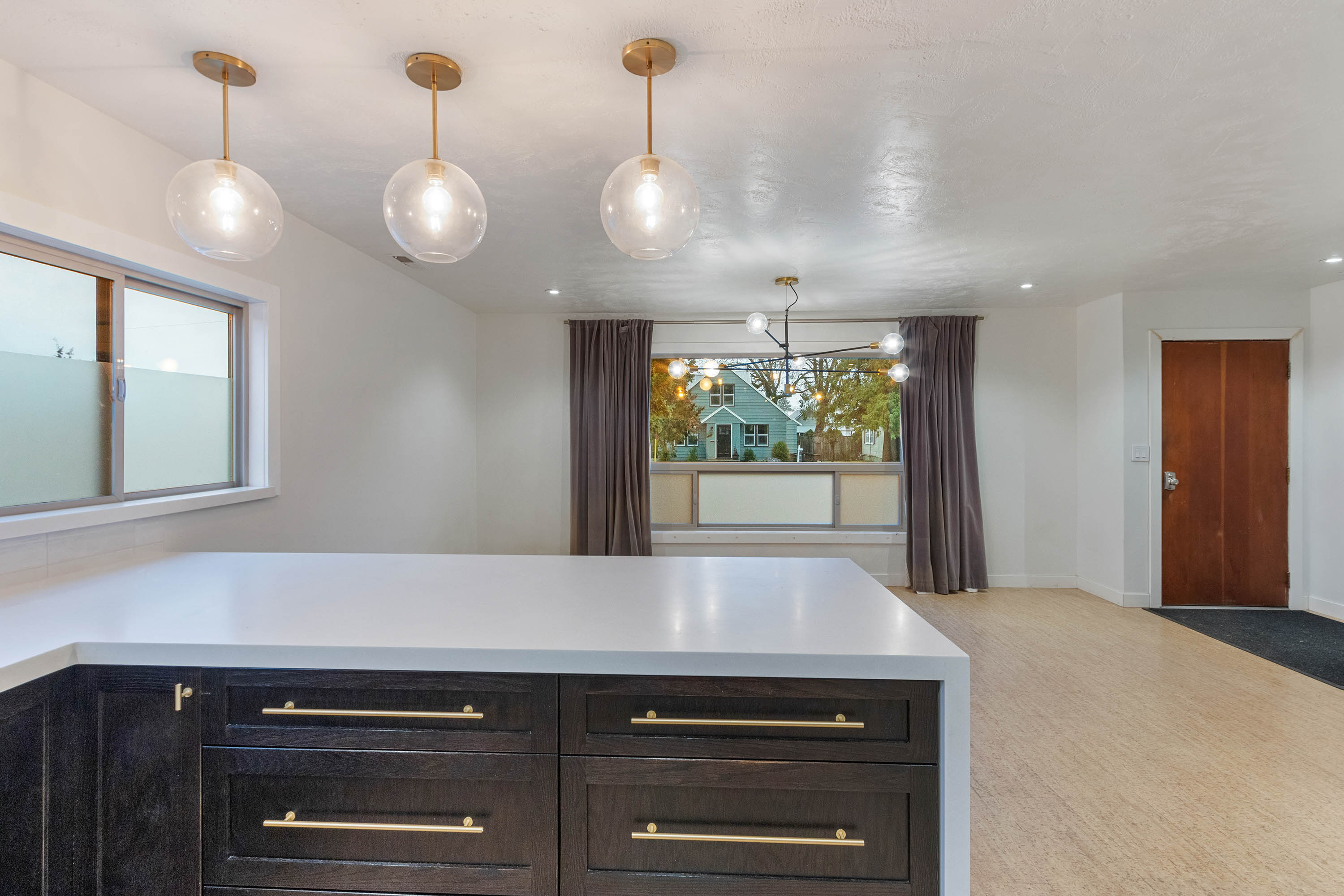 Sandpoint, Idaho, 83864, United States, 3 Bedrooms Bedrooms, ,2 BathroomsBathrooms,Residential,For Sale,2005547