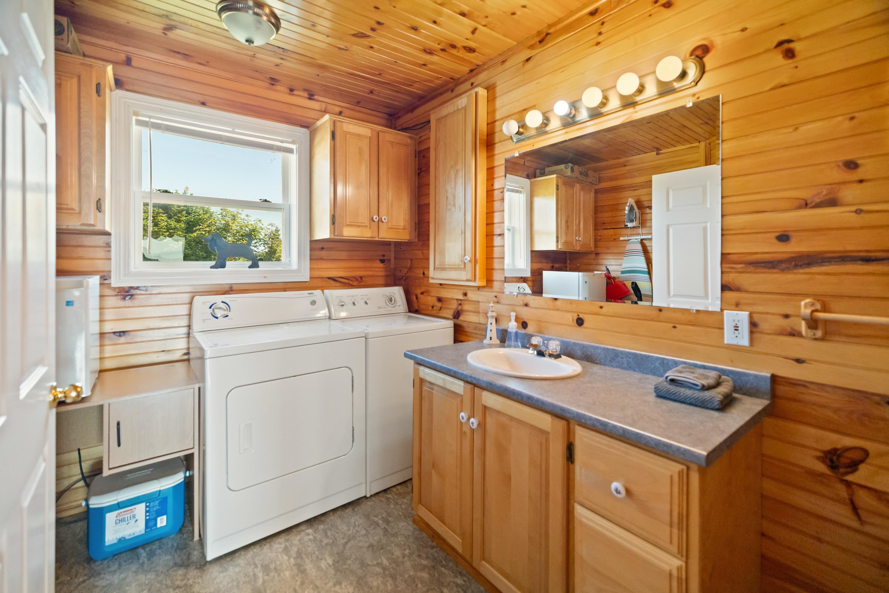 ARGYLE SHORE, Prince Edward Island, C0A 1C0, CA, 4 Bedrooms Bedrooms, ,3 BathroomsBathrooms,Residential,For Sale,1896111