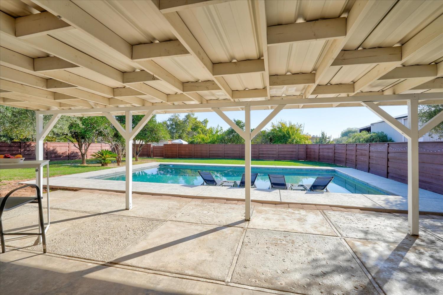 Sanger, California, 93657, United States, 3 Bedrooms Bedrooms, ,2 BathroomsBathrooms,Residential,For Sale,1982741