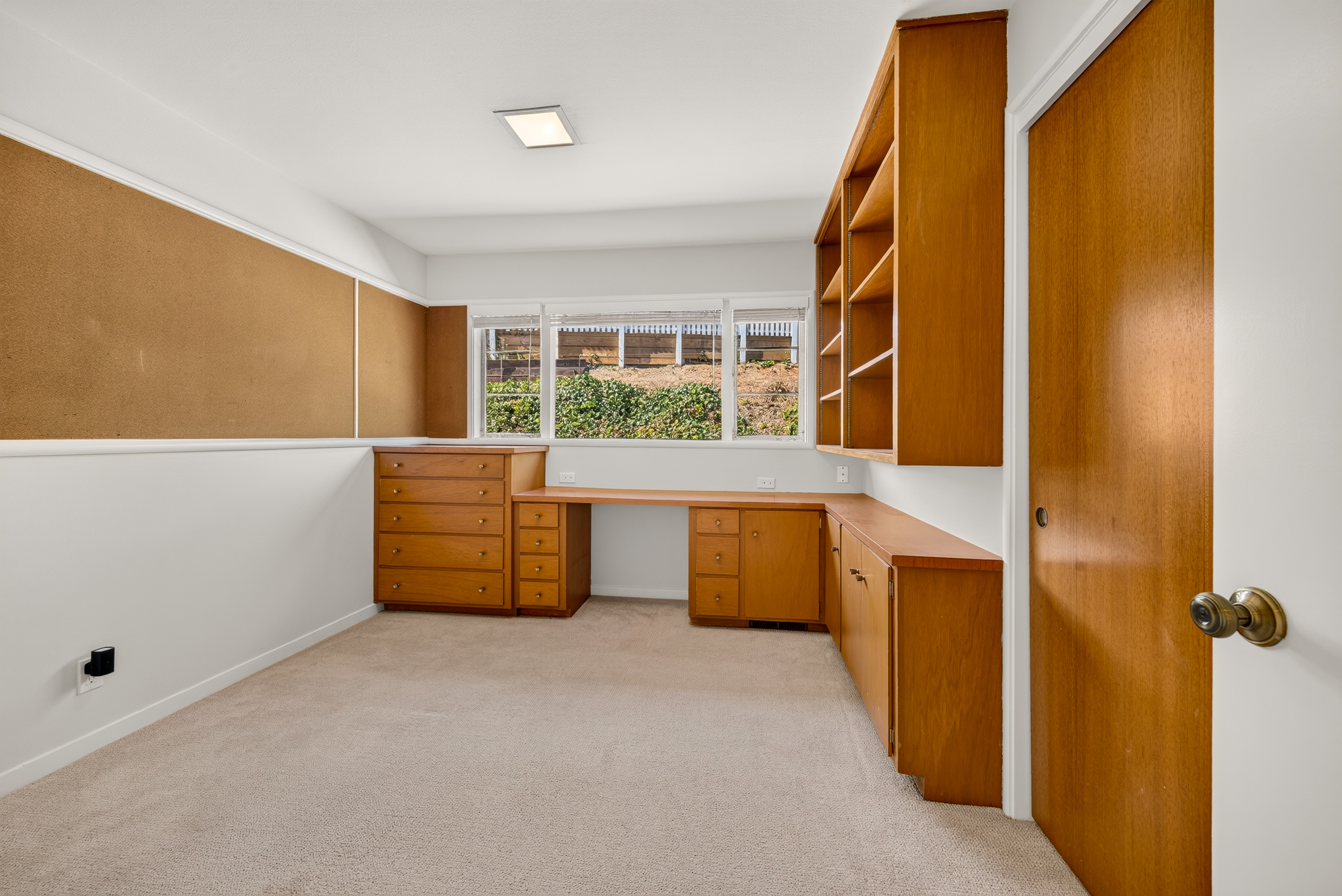  Mid-Century Character. Bay Views. A Rare Tiburon Opportunity - 物件實景