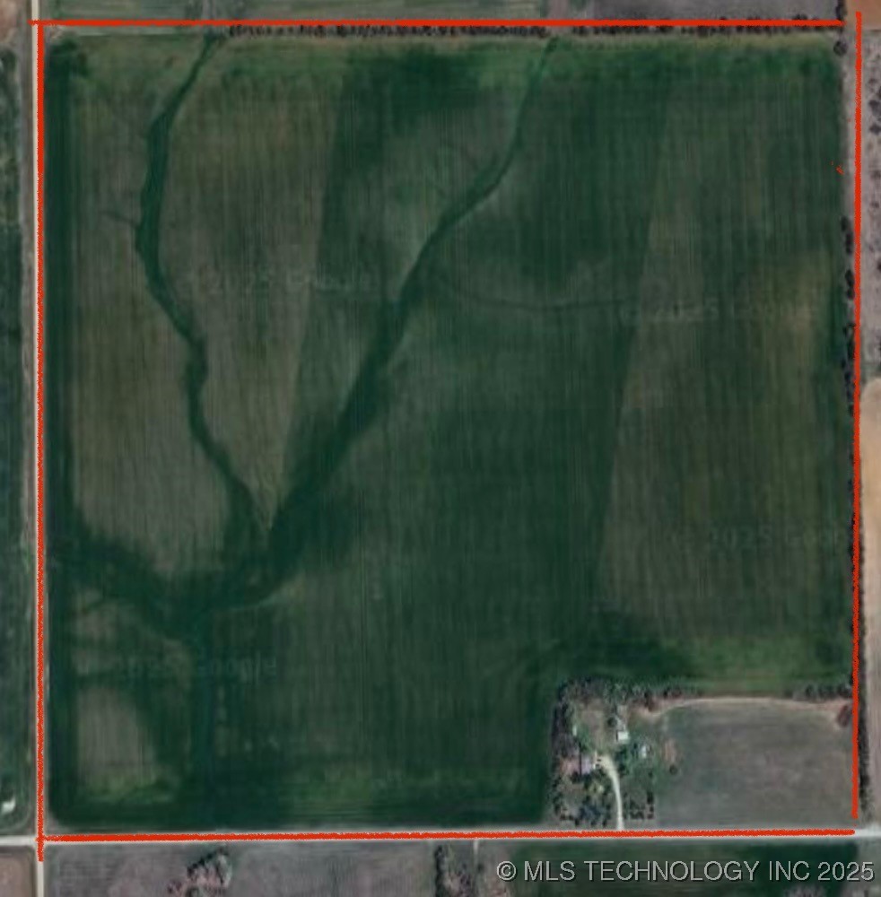 Newkirk, Oklahoma, 74647, United States, ,Residential,For Sale,1949929