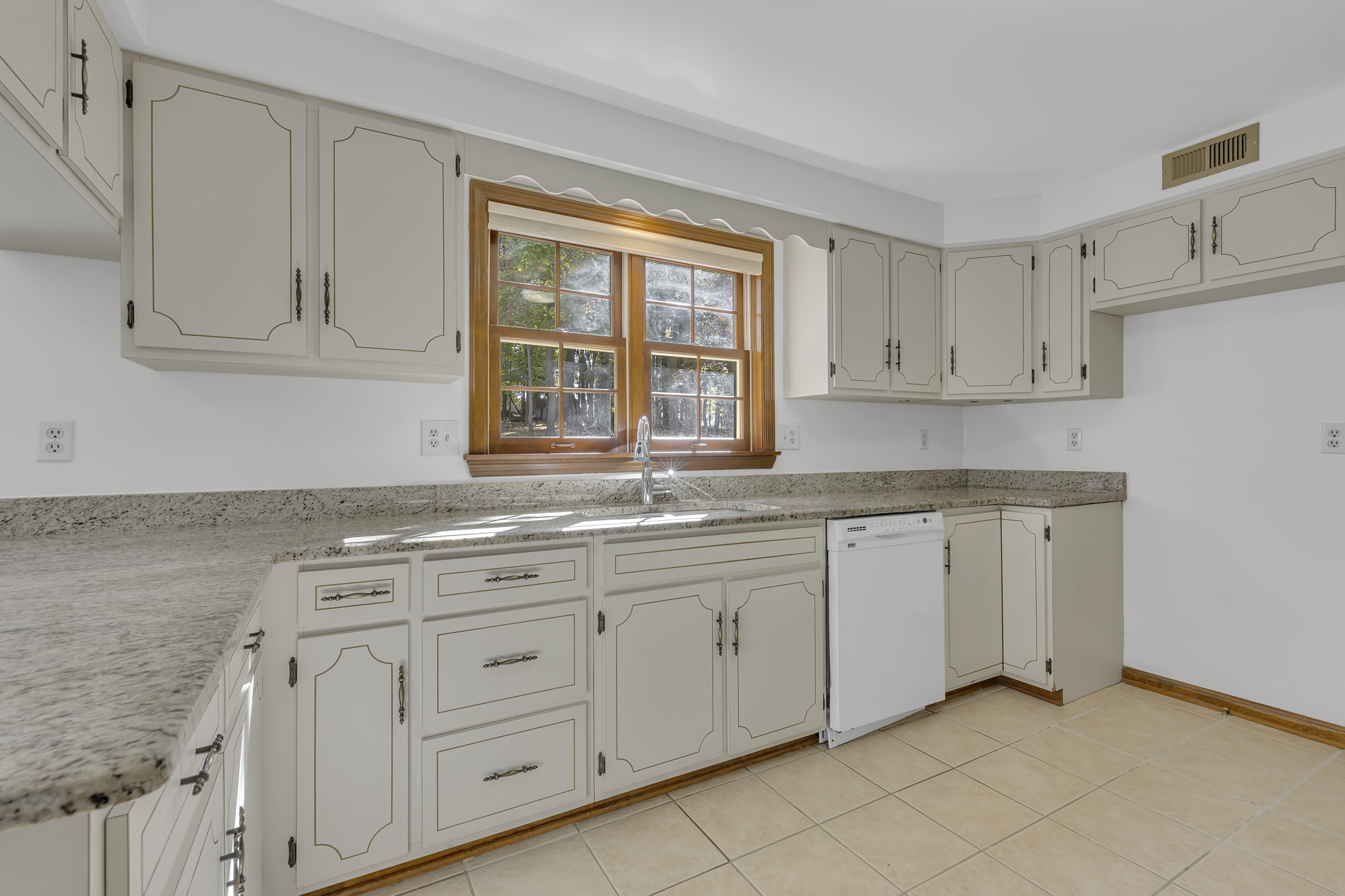 1593 Oak Leaf Lane, Pittsburgh, PA 15237 - 物件實景