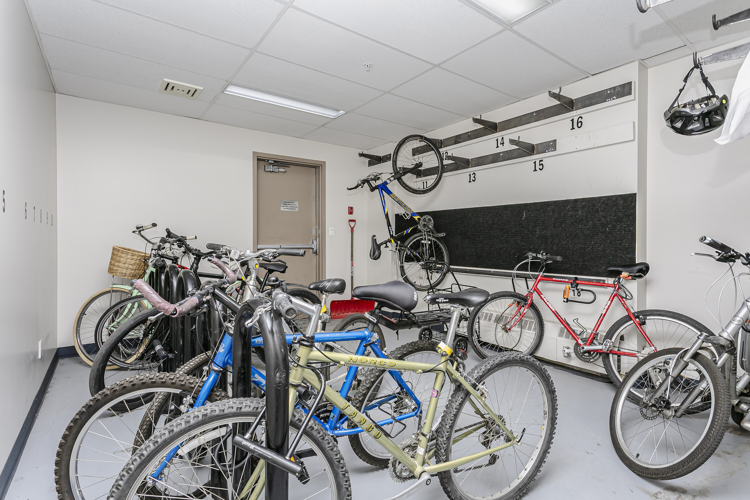  Edmonton, Edmonton - 物件實景