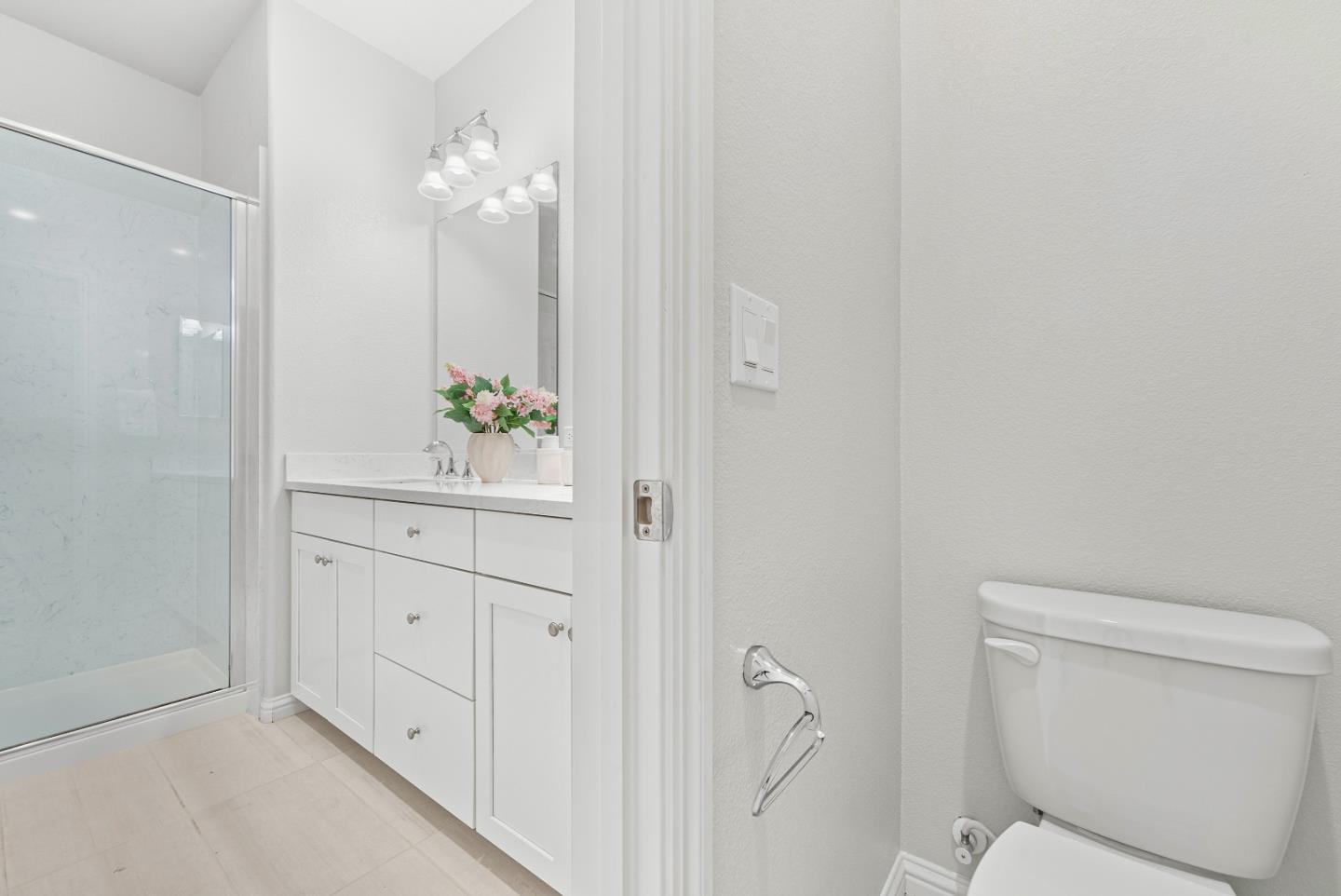 San Jose, California, 95133, United States, 4 Bedrooms Bedrooms, ,4 BathroomsBathrooms,Residential,For Sale,1939383