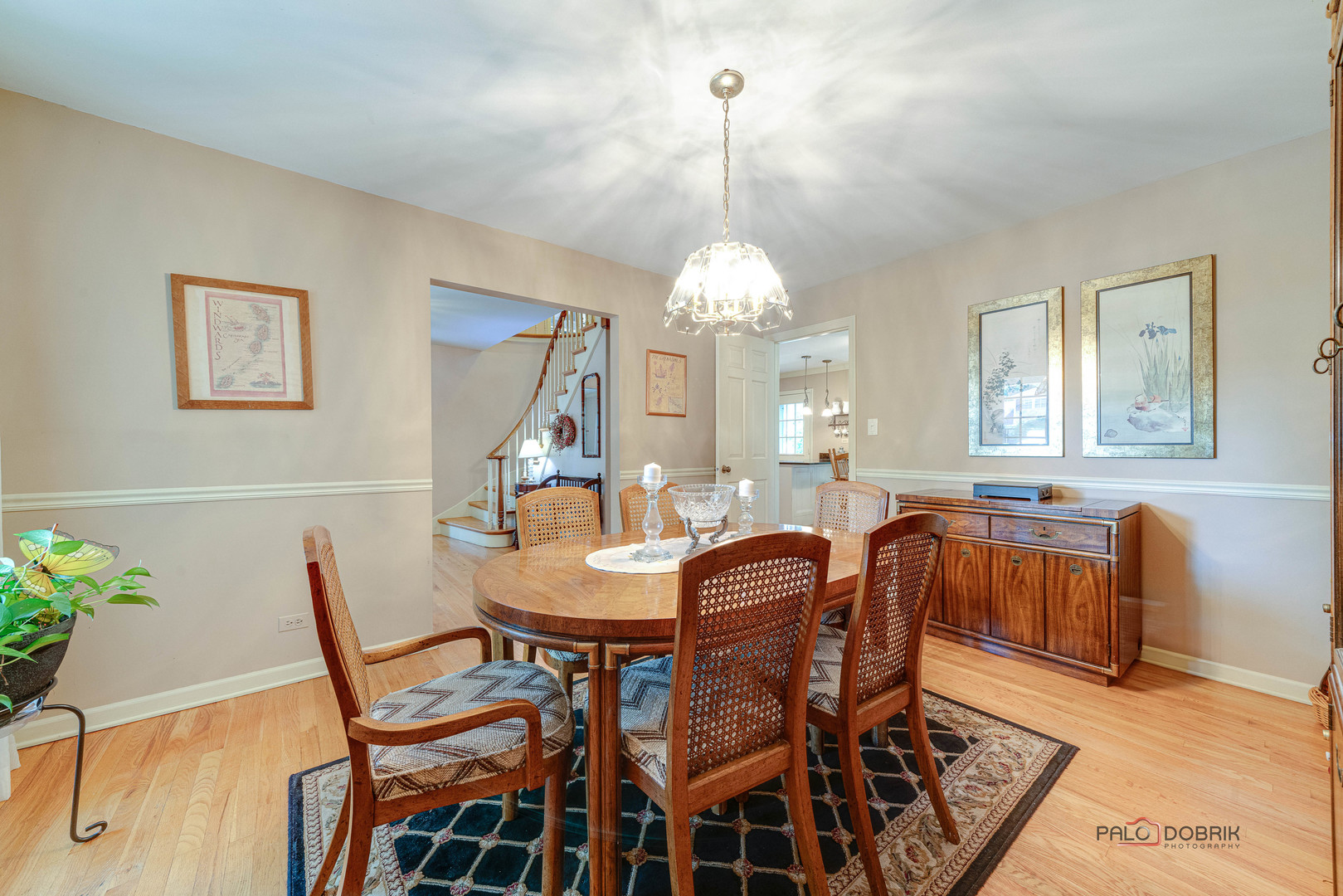 Arlington Heights, Illinois, 60005, United States, 4 Bedrooms Bedrooms, ,3 BathroomsBathrooms,Residential,For Sale,1919635