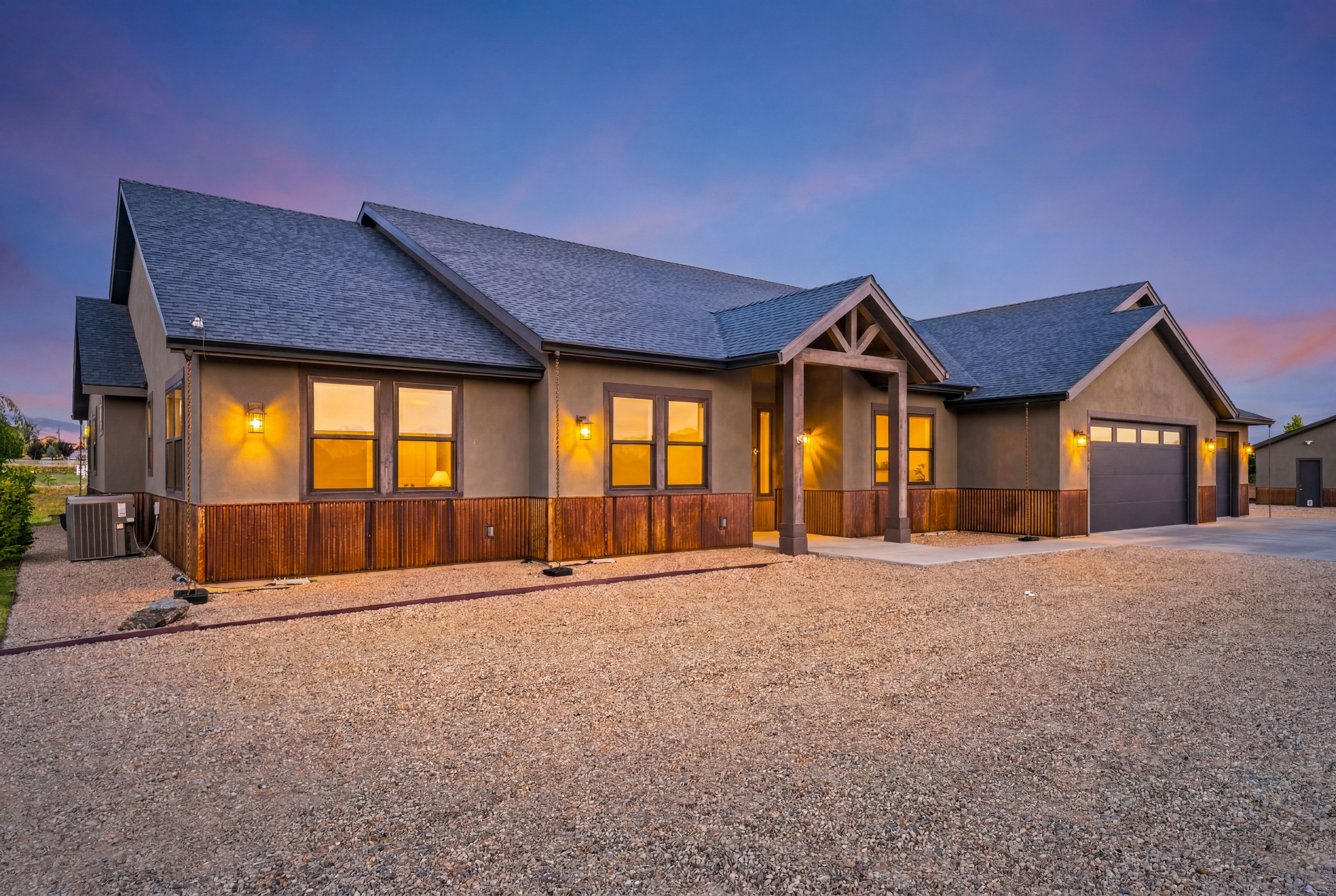  Ranch Living with Mountain View - 物件實景