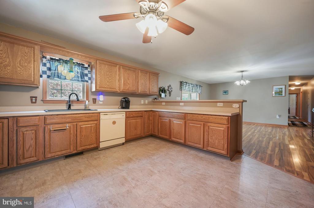 HARRINGTON, Delaware, 19952, United States, 3 Bedrooms Bedrooms, ,3 BathroomsBathrooms,Residential,For Sale,1984074