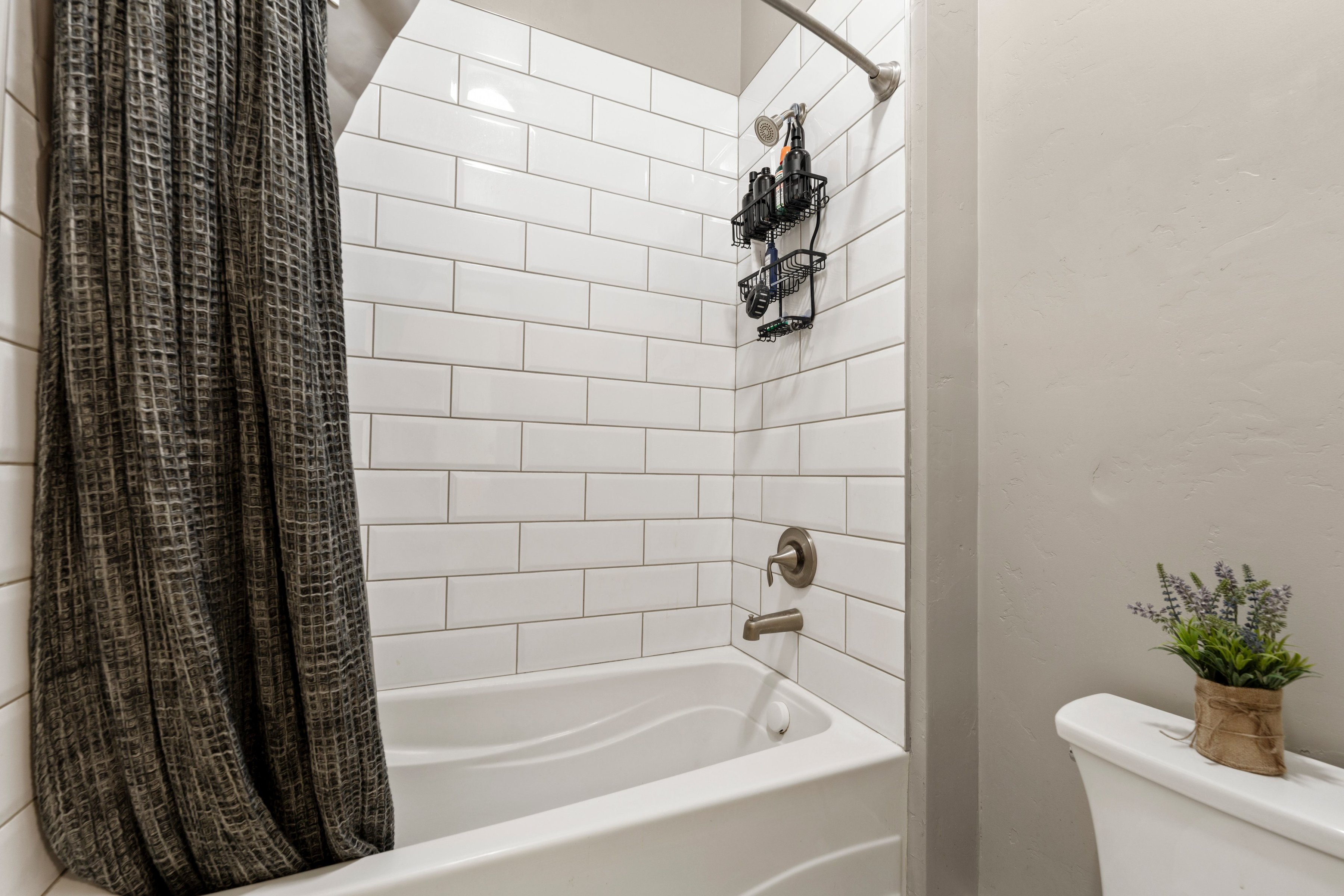  Seclusion, Space & a Certain Kind of Style - Single-Level Living at Its Finest - 物件實景