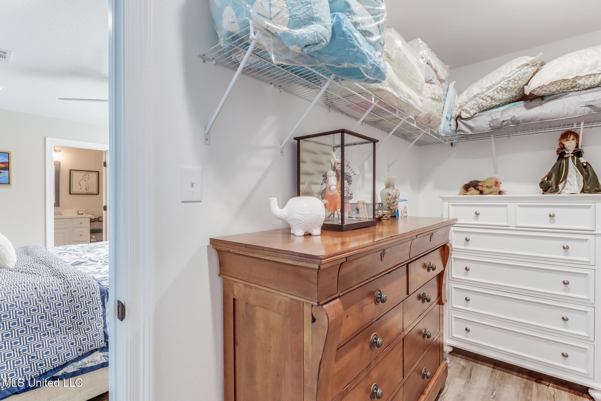 Gulfport, Mississippi, 39503, United States, 5 Bedrooms Bedrooms, ,3 BathroomsBathrooms,Residential,For Sale,2005321