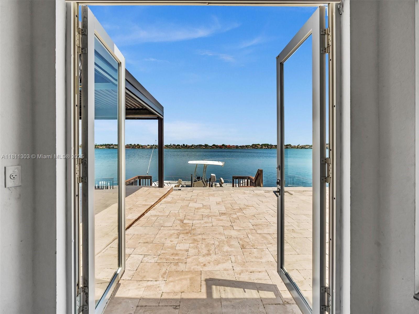 Miami, Florida, 33186, United States, 4 Bedrooms Bedrooms, ,2 BathroomsBathrooms,Residential,For Sale,1838976