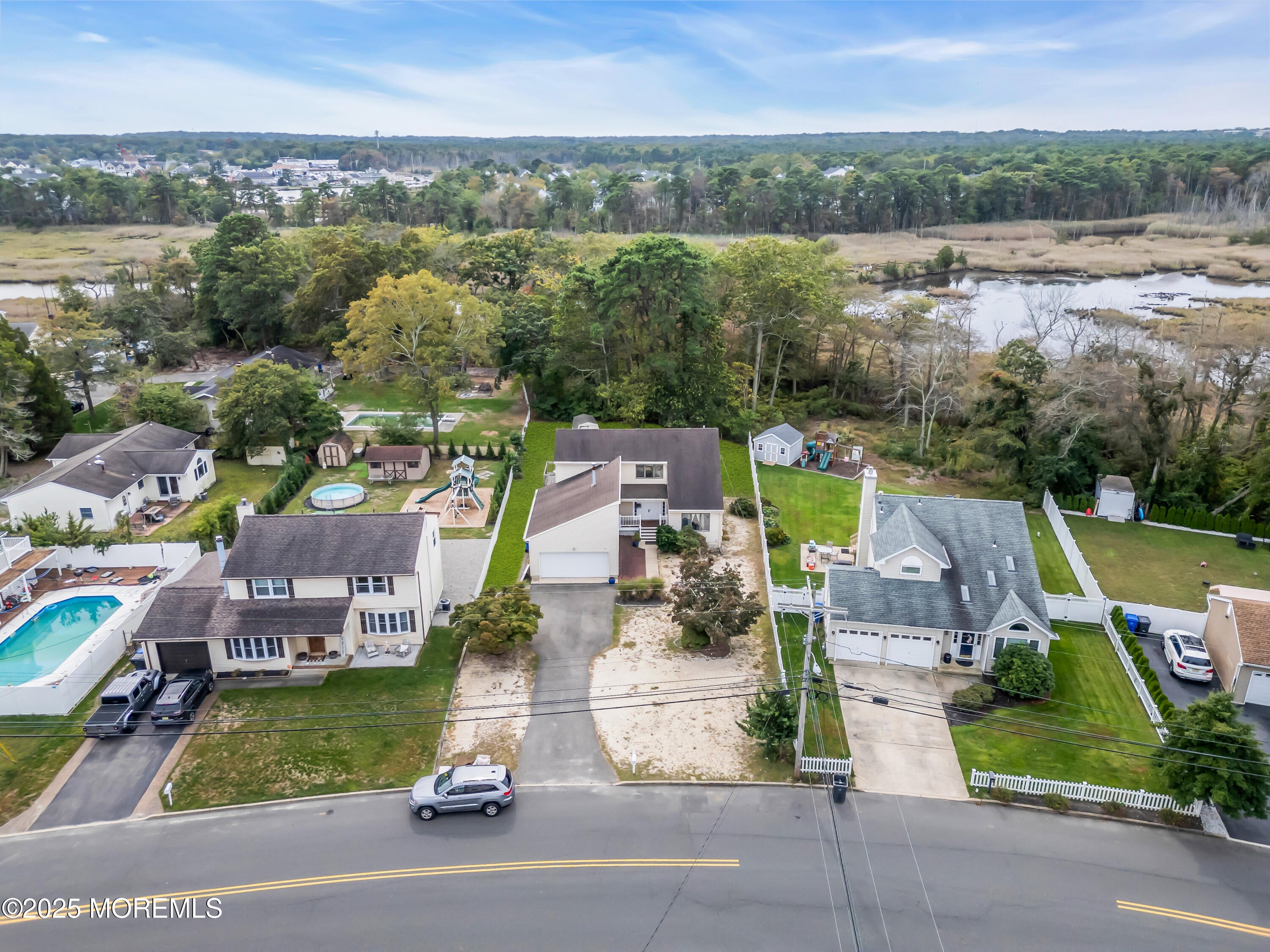 Toms River, New Jersey, 08753, United States, 4 Bedrooms Bedrooms, ,2 BathroomsBathrooms,Residential,For Sale,1977507