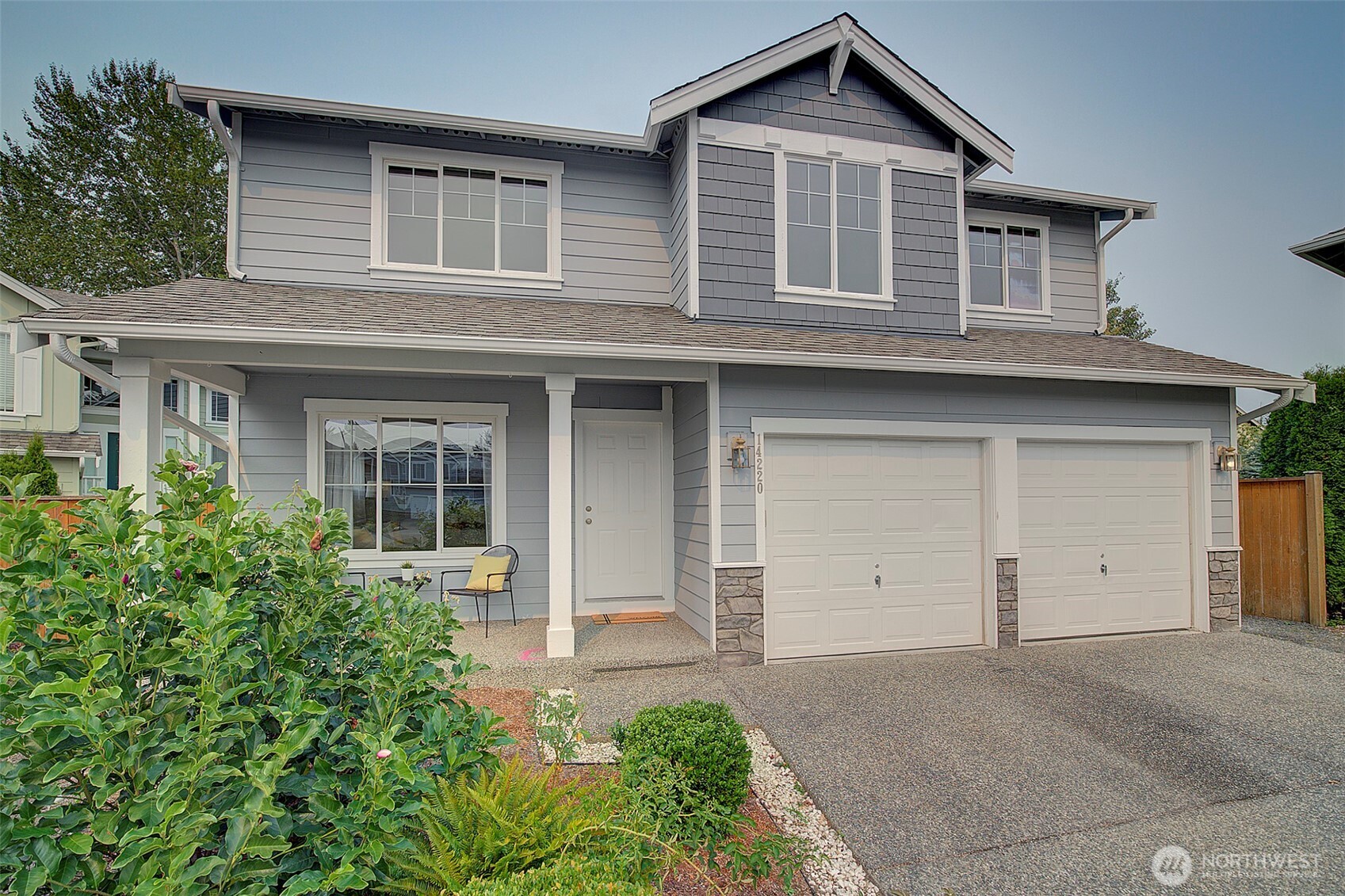 Mill Creek, Washington, 99012, United States, 4 Bedrooms Bedrooms, ,3 BathroomsBathrooms,Residential,For Sale,1942132