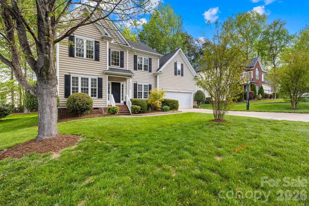 Huntersville, North Carolina, 28078, United States, 4 Bedrooms Bedrooms, ,3 BathroomsBathrooms,Residential,For Sale,2035825