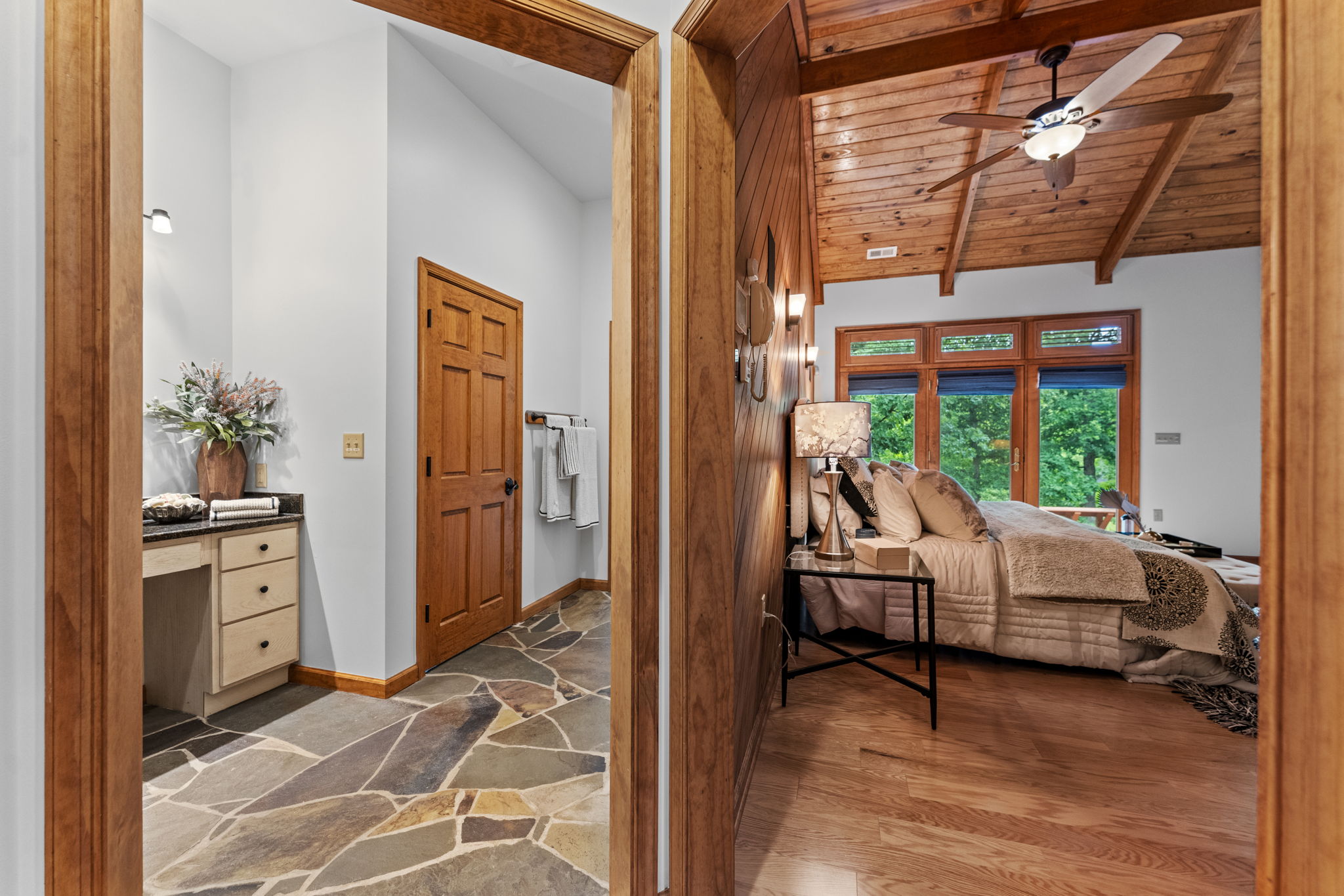  310 Red Gate Retreat Way, Berkeley Springs, WV 25411 - 物件實景