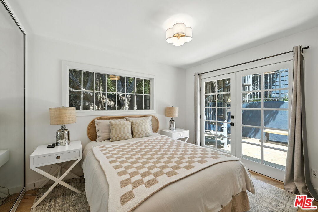 Topanga, California, 90290, United States, 2 Bedrooms Bedrooms, ,1 BathroomBathrooms,Residential,For Sale,1913417