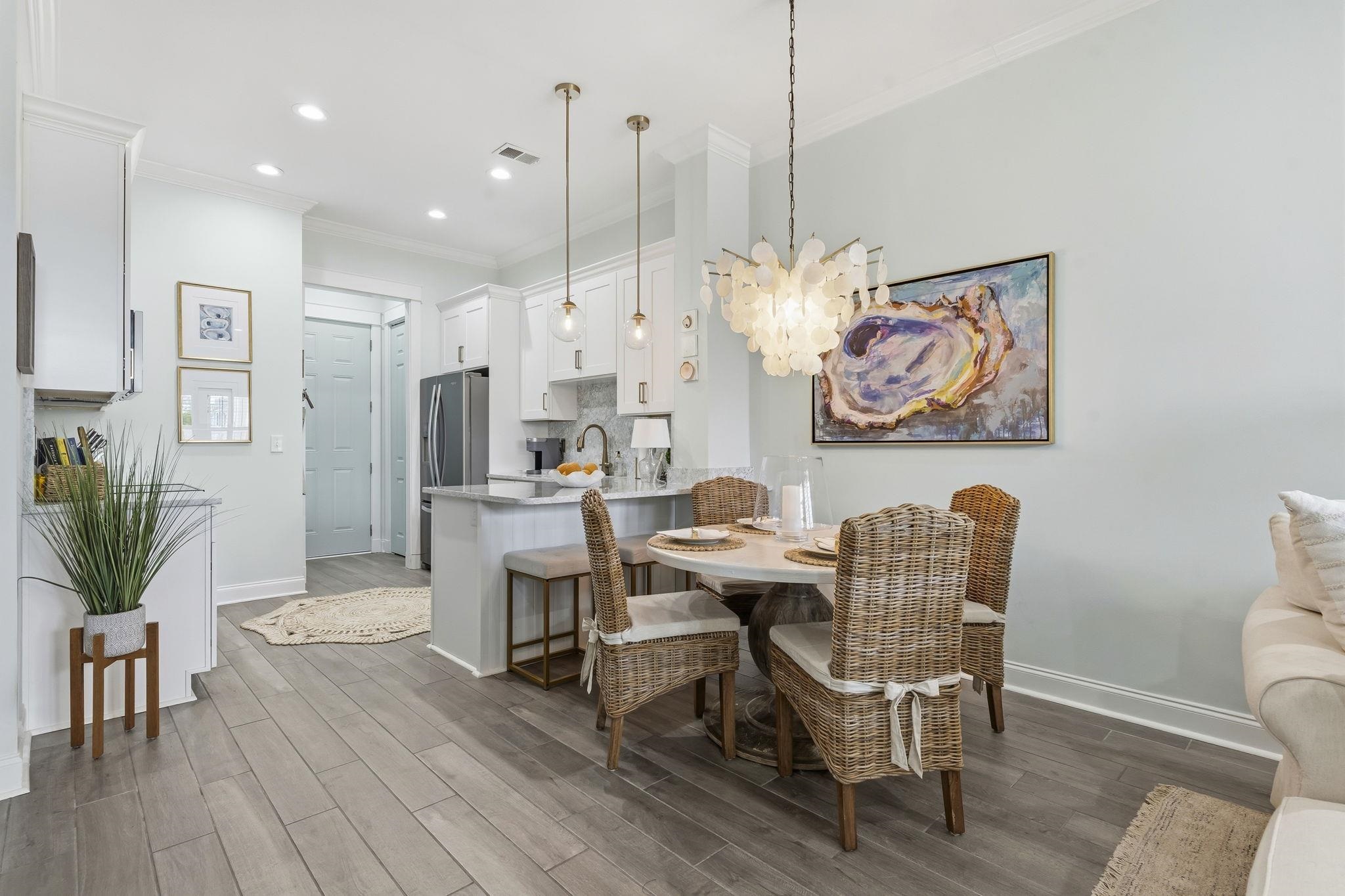  798 Shine Ave  Market Common - 物件實景