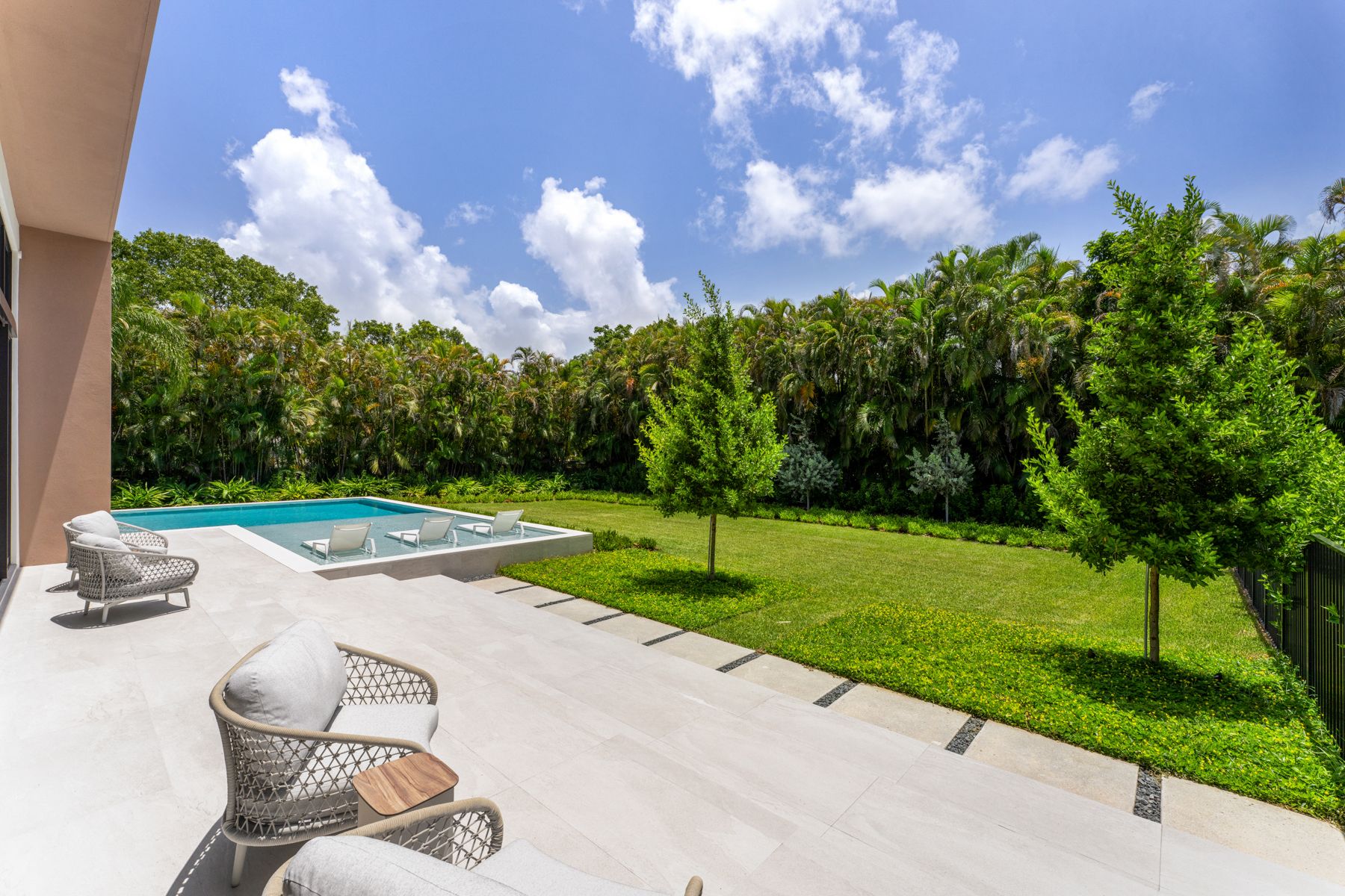  5825 SW 111th Ter, Pinecrest, FL, 33156 - 物件實景