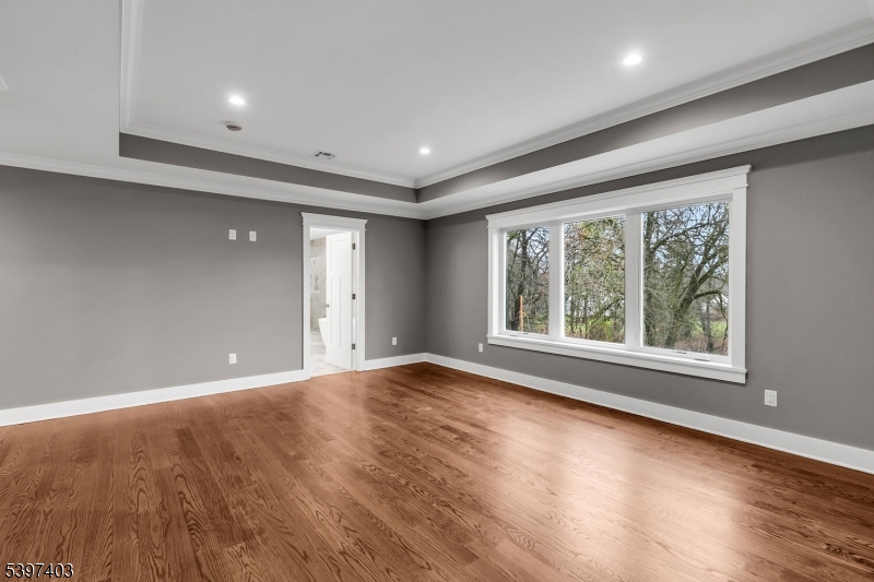 Bernards Twp., New Jersey, 07920, United States, 6 Bedrooms Bedrooms, ,5 BathroomsBathrooms,Residential,For Sale,2001685