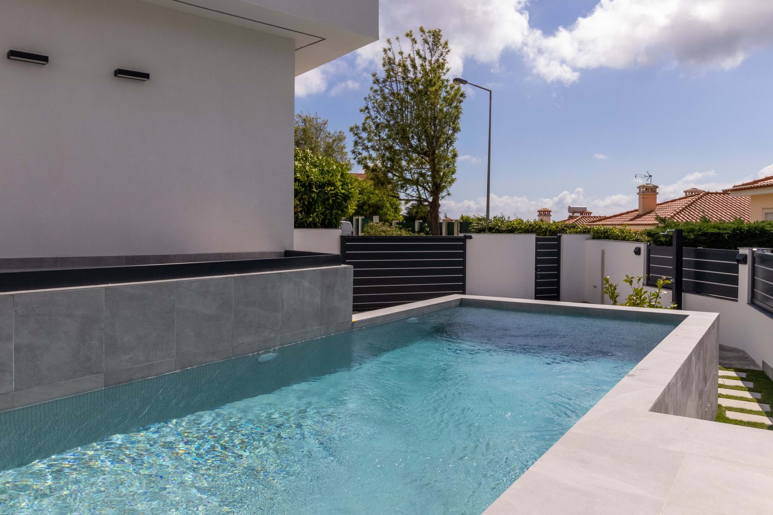 Cascais, Lisbon, 2755-063, PT, 4 Bedrooms Bedrooms, ,4 BathroomsBathrooms,Residential,For Sale,1805477