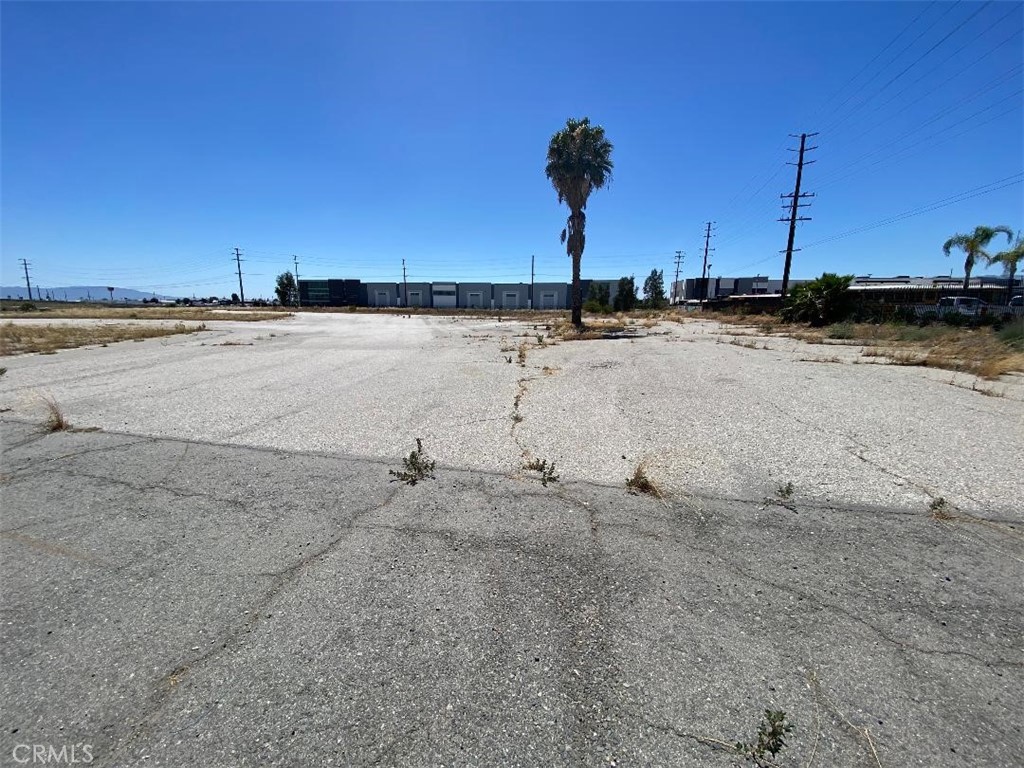 Fontana, California, 92335, United States, ,Land,For Sale,1976129