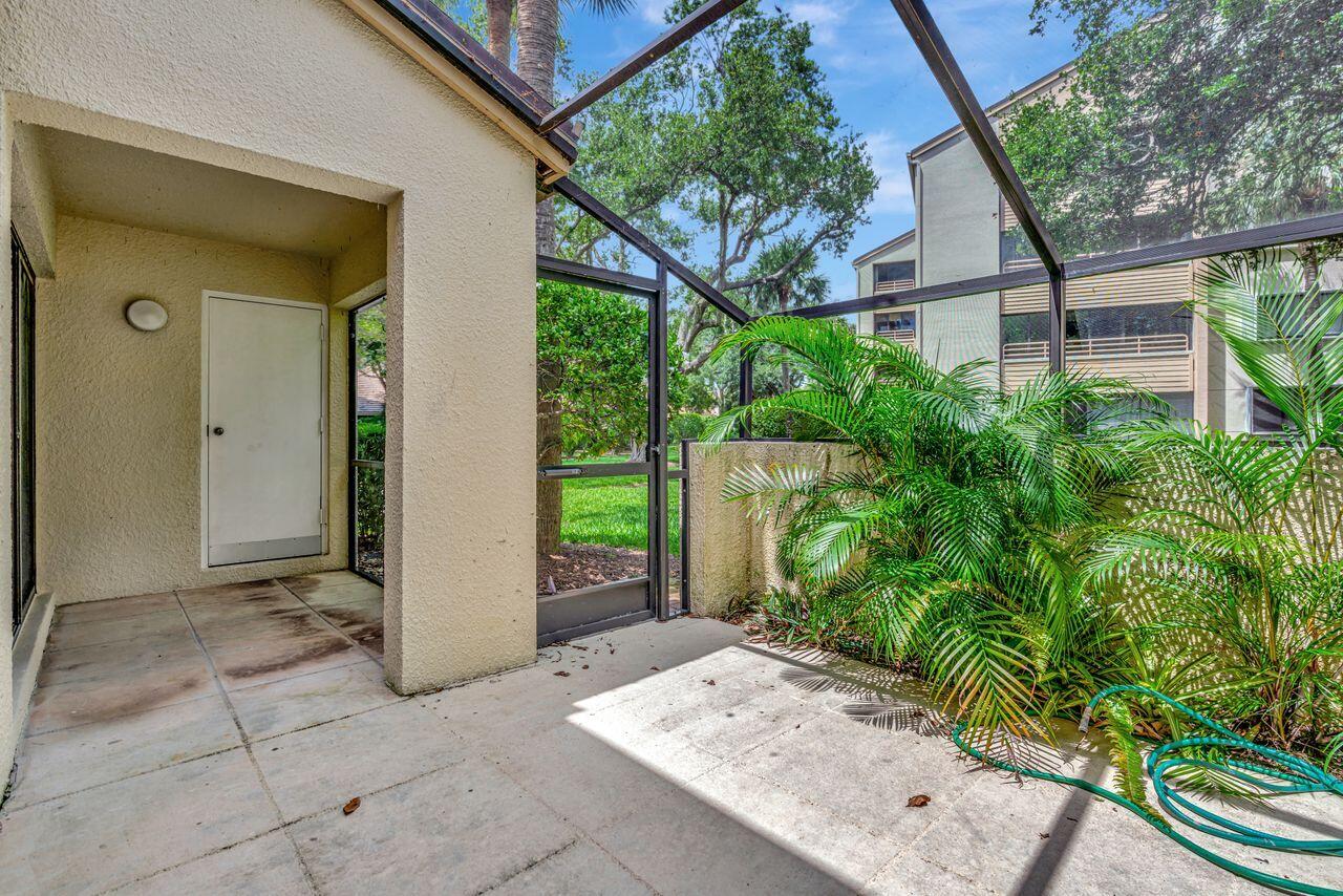 Juno Beach, Florida, 33408, United States, 3 Bedrooms Bedrooms, ,2 BathroomsBathrooms,Residential,For Sale,1761960