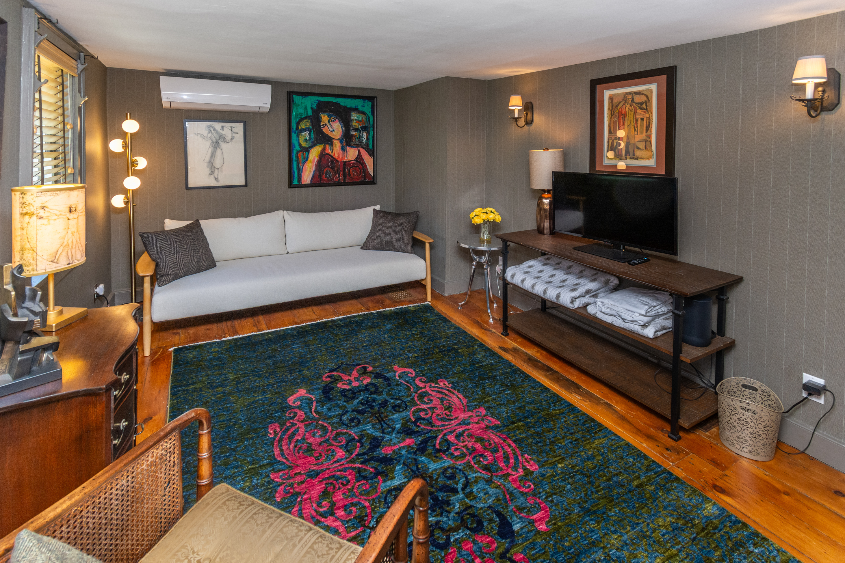  Historic New Hope Home with Updated Pool, Heated Studio, and Bucks County Charm - 物件實景