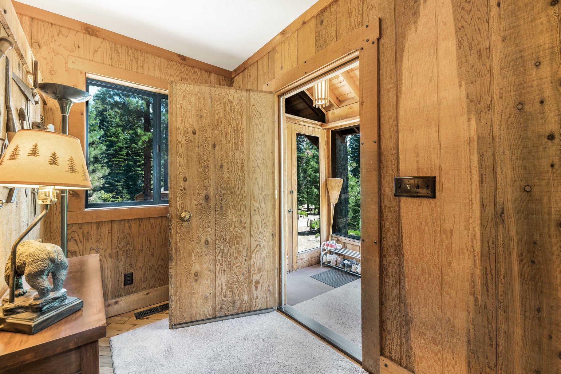  Rare, 10-acre parcel with house minutes from Tahoe City - 物件實景