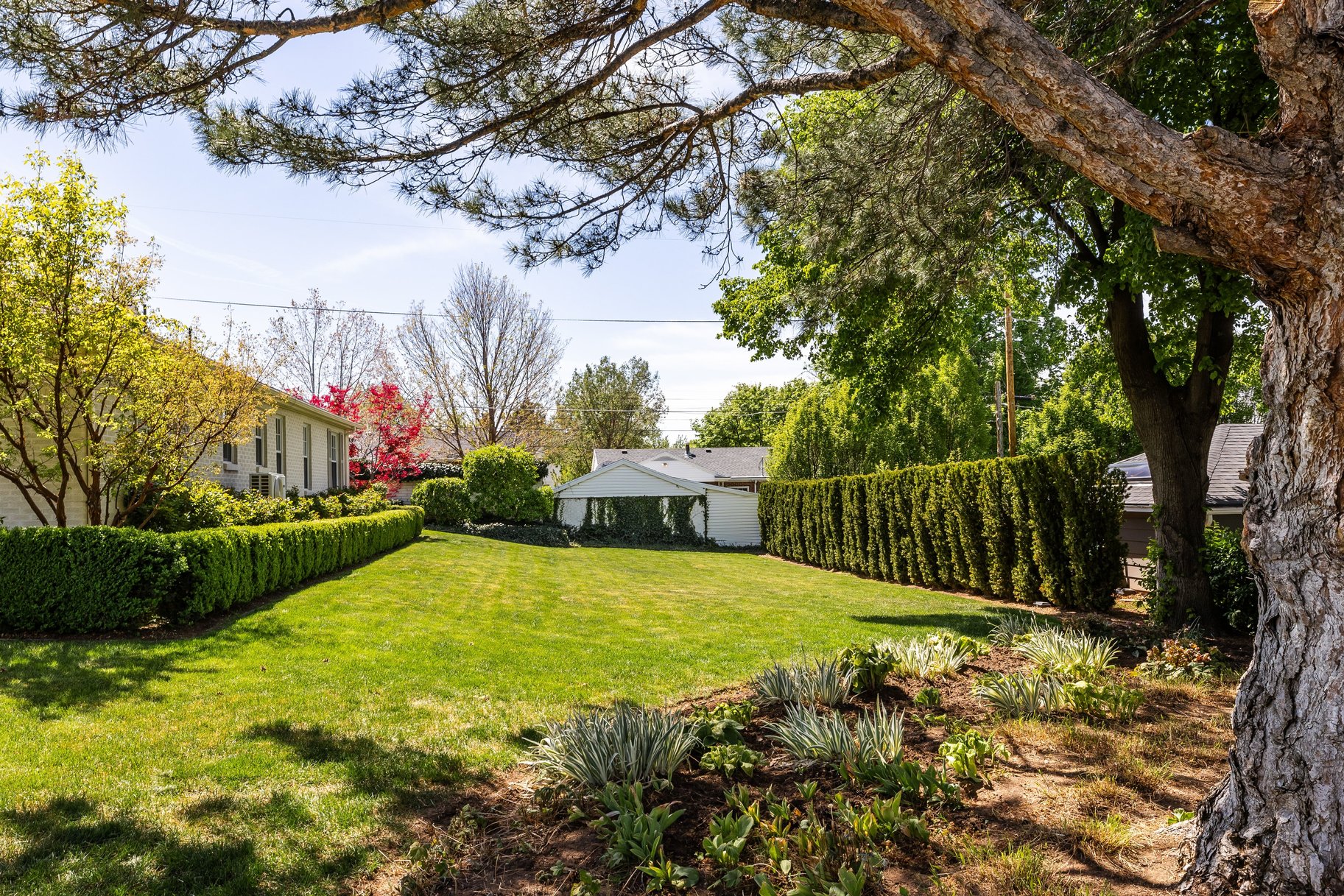  Exceptional Country Club Two-Story - 物件實景