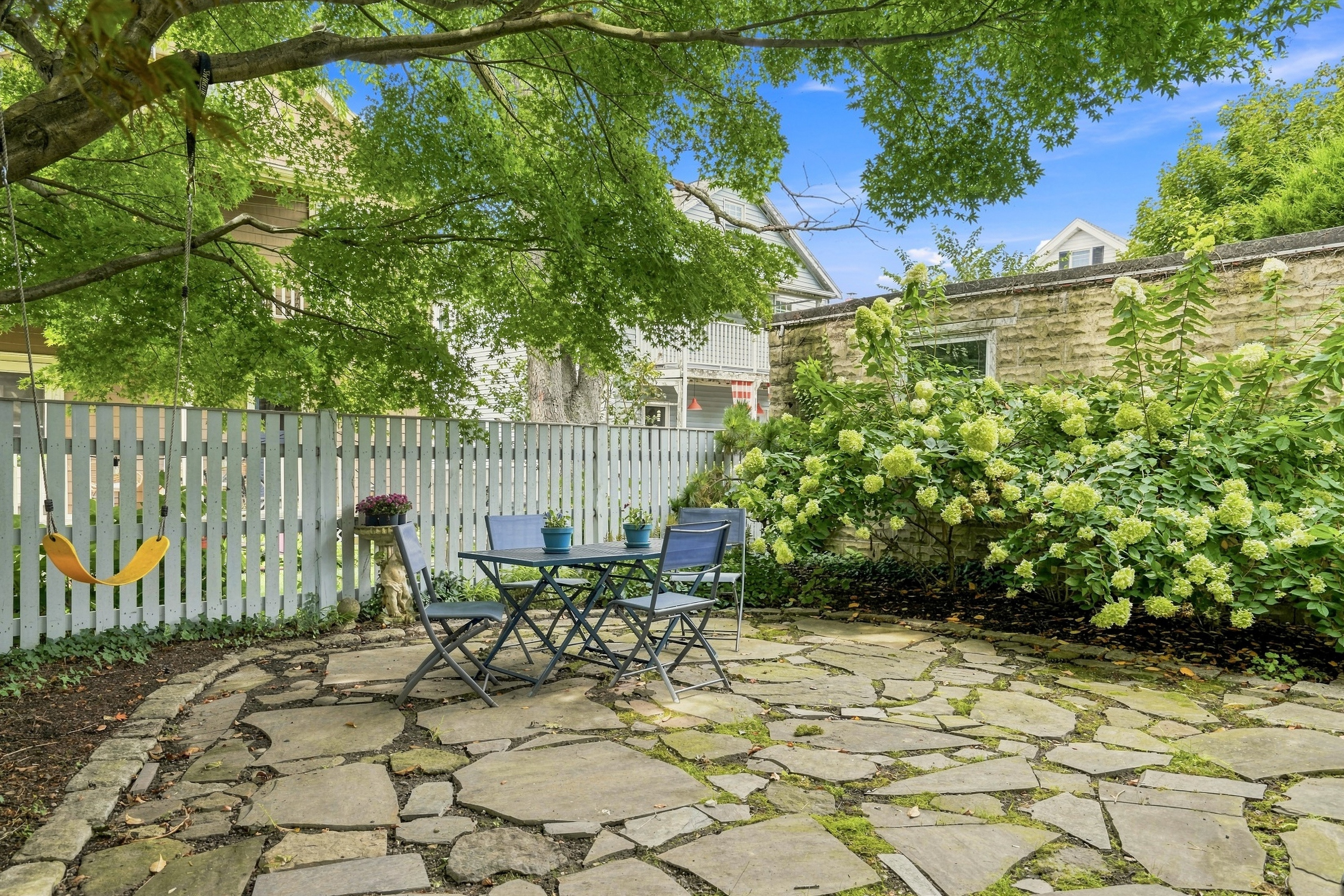 165 Fayerweather Street- Unit 1, Cambridge, MA, 02138 - 物件實景