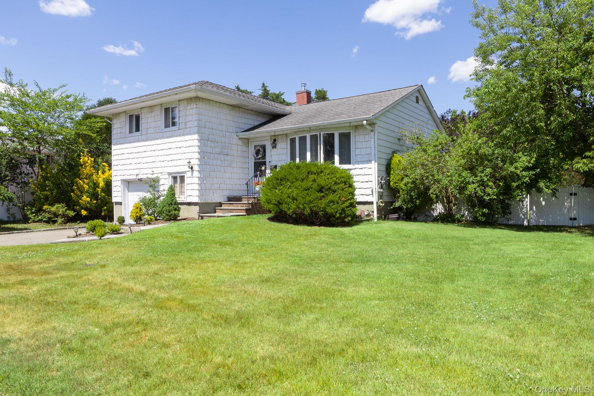 21 Pinetree Avenue, Hicksville, NY, 11801 - 物件實景