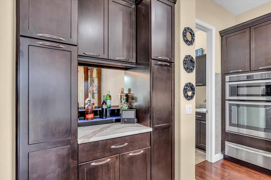 Bradenton, Florida, 34212, United States, 3 Bedrooms Bedrooms, ,3 BathroomsBathrooms,Residential,For Sale,1759767