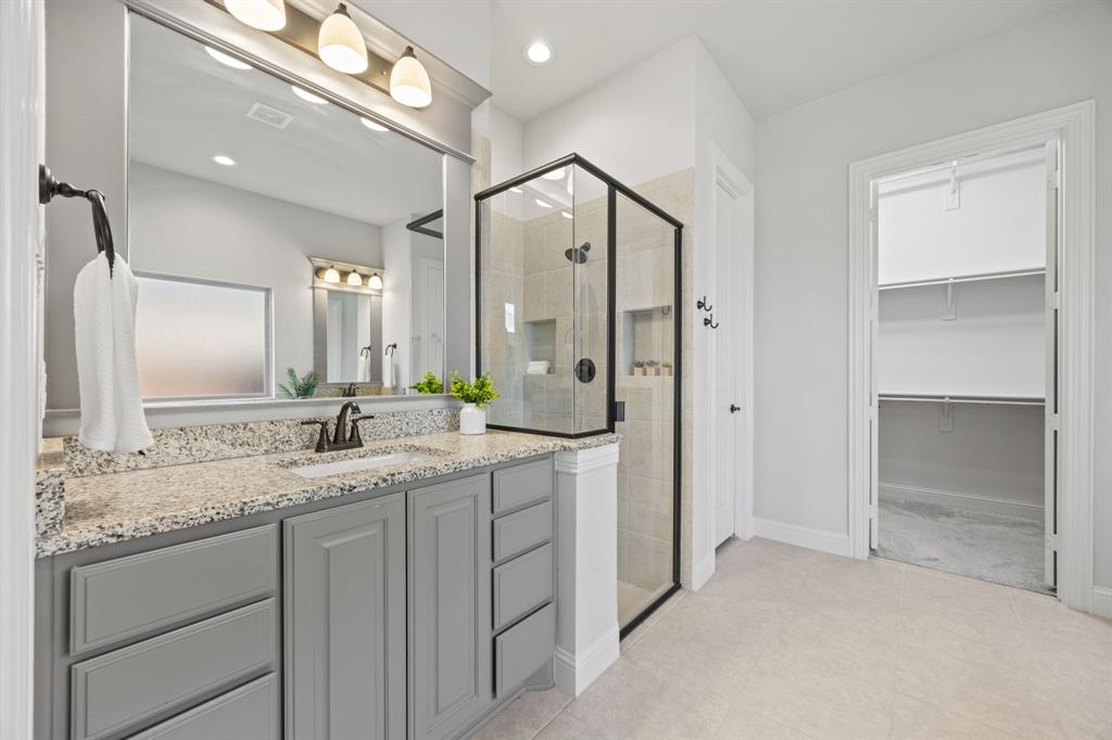 Mansfield, Texas, 76063, United States, 4 Bedrooms Bedrooms, ,4 BathroomsBathrooms,Residential,For Sale,1881326