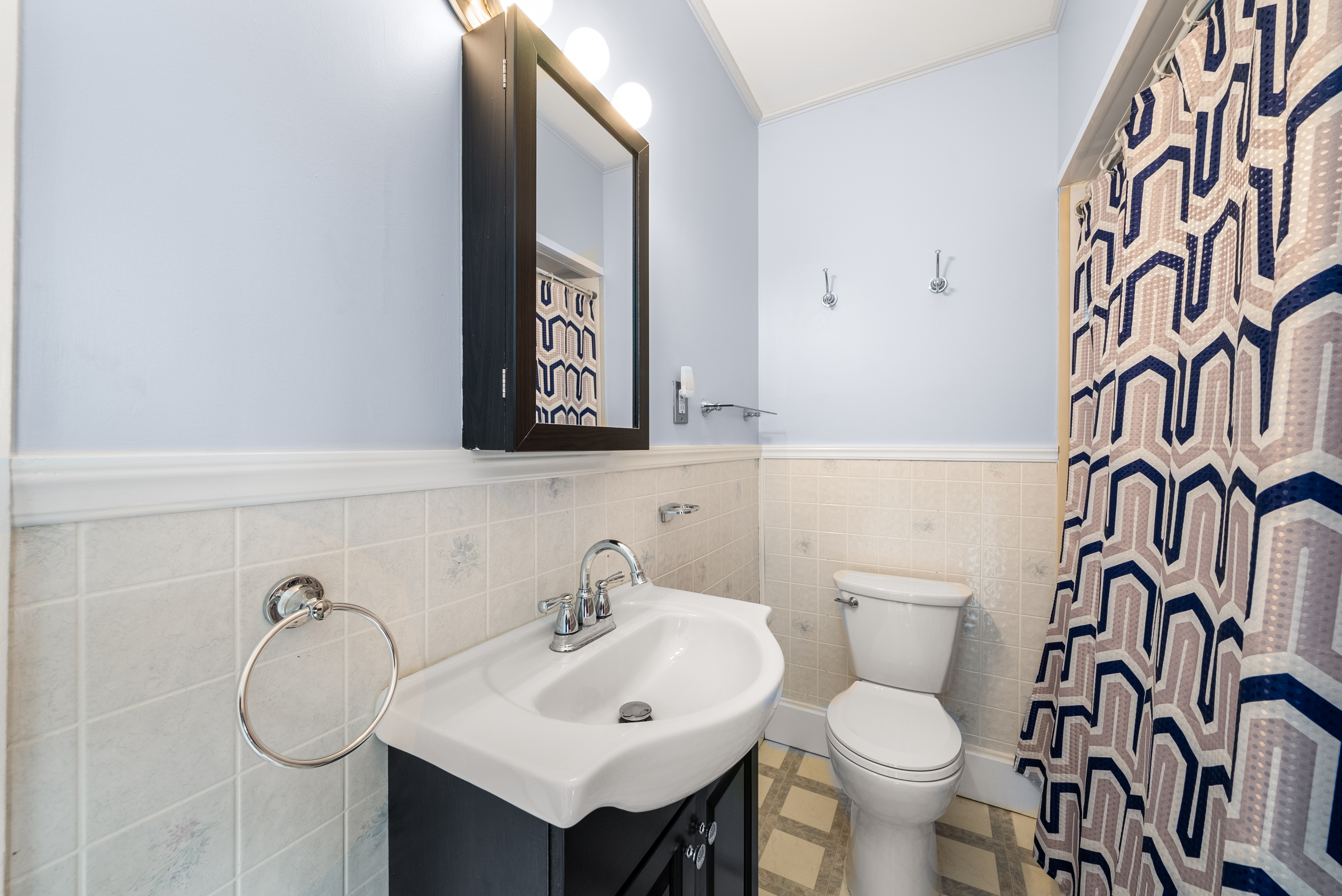  4 Alden Street, Unit 3, Danvers, MA, 01923 - 物件實景