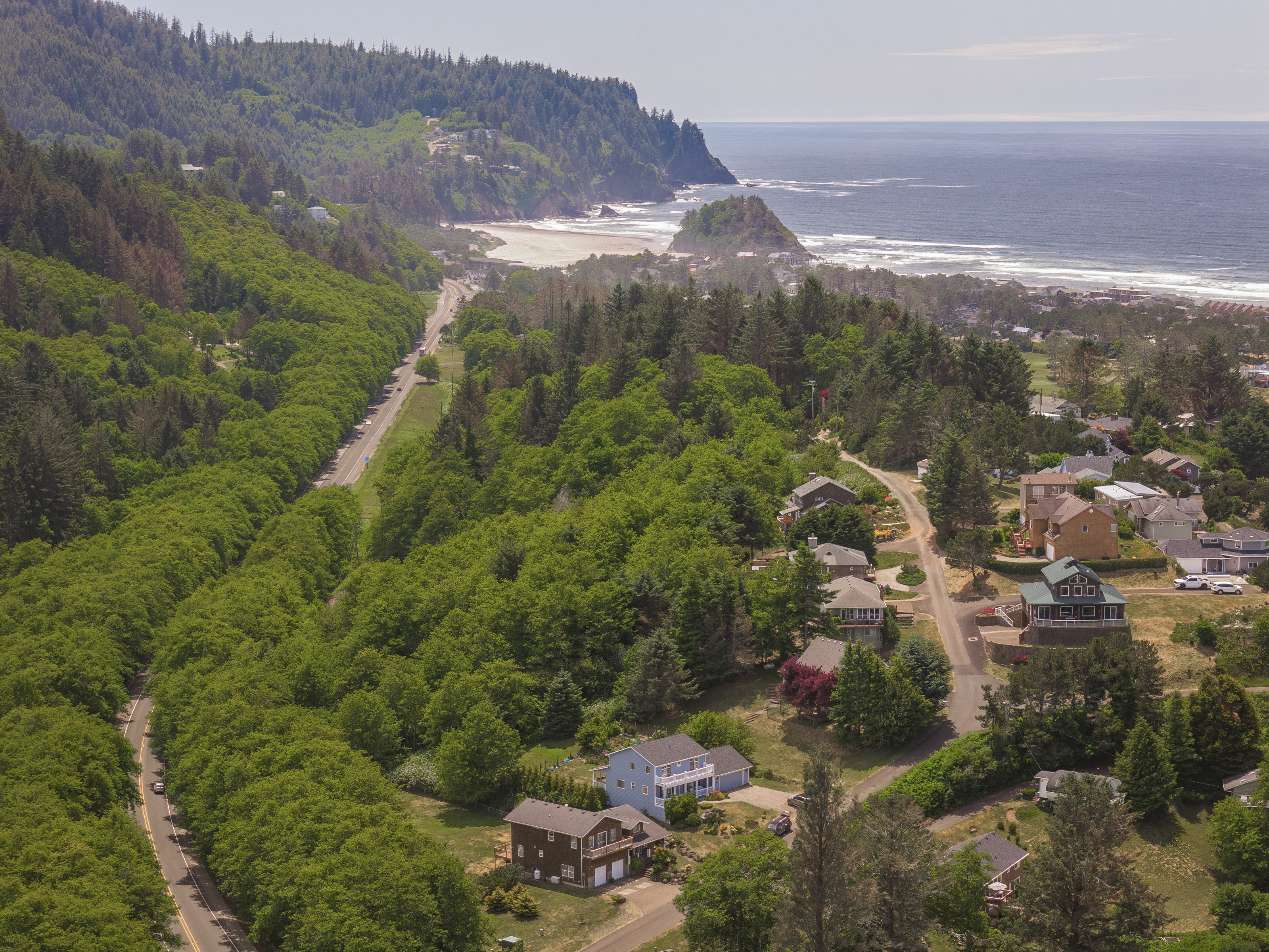 Neskowin, Oregon, 97149, United States, 3 Bedrooms Bedrooms, ,2 BathroomsBathrooms,Residential,For Sale,1980209