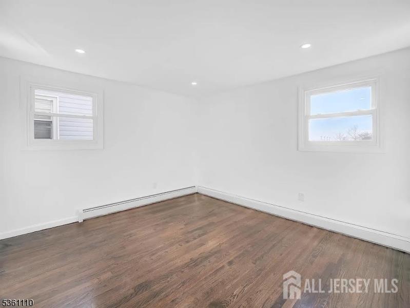 Jersey City, New Jersey, 07305, United States, ,Residential,For Sale,1918469