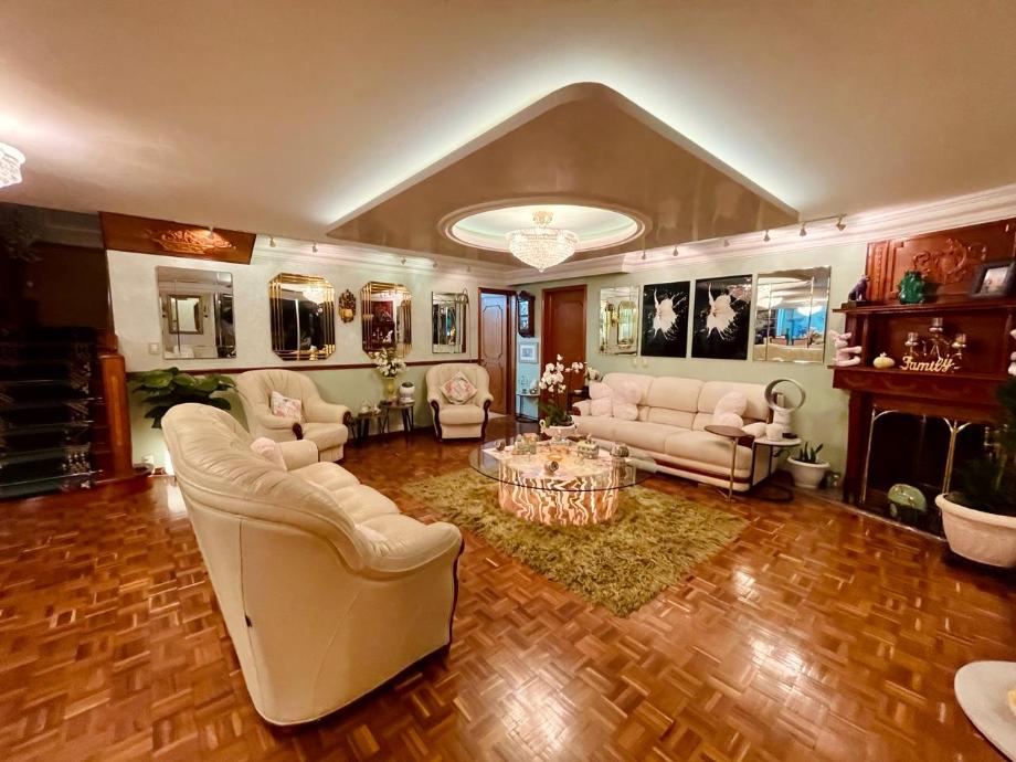 De los Flamencos, Huixquilucan, Estado de méxico, 52785, Mexico, 5 Bedrooms Bedrooms, ,3 BathroomsBathrooms,Residential,For Sale,De los Flamencos,1520386