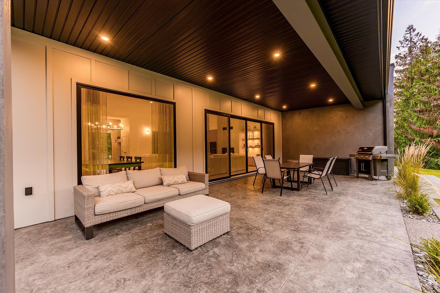  Gorgeous Custom Home - 物件實景