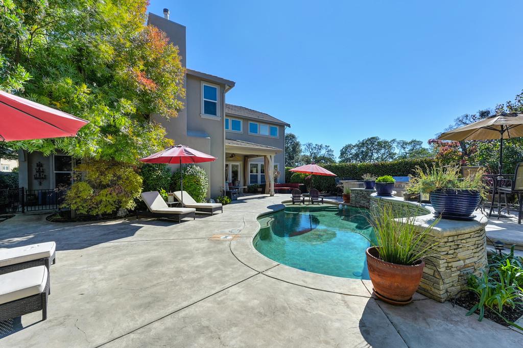 El Dorado Hills, California, 95762, United States, 4 Bedrooms Bedrooms, ,4 BathroomsBathrooms,Residential,For Sale,1988324