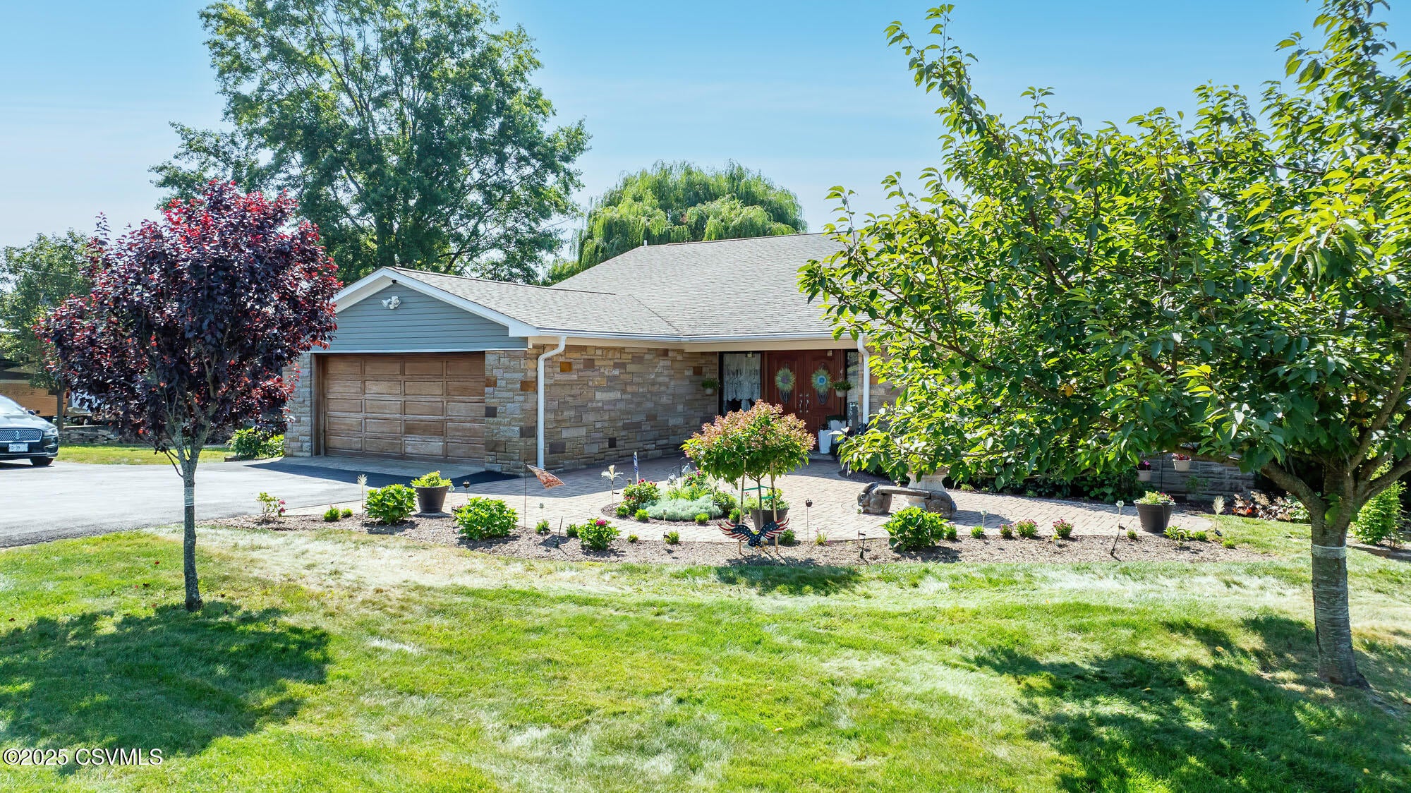 Berwick, Pennsylvania, 18603, United States, 4 Bedrooms Bedrooms, ,3 BathroomsBathrooms,Residential,For Sale,1979458