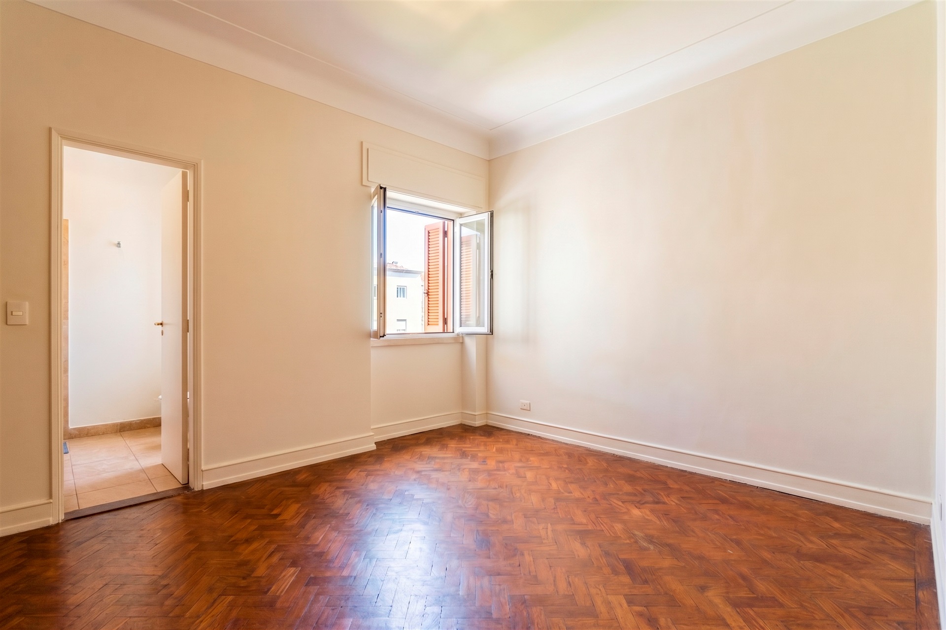  Flat, 4 bedrooms, for Sale - 物件實景