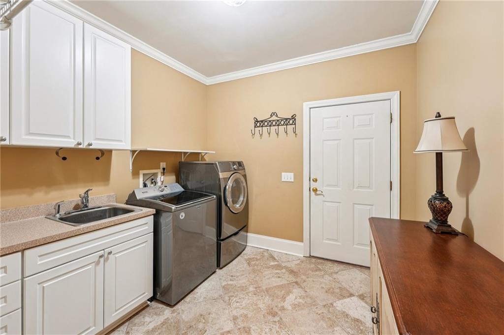 Big Canoe, Georgia, 30143, United States, 4 Bedrooms Bedrooms, ,4 BathroomsBathrooms,Residential,For Sale,2031127