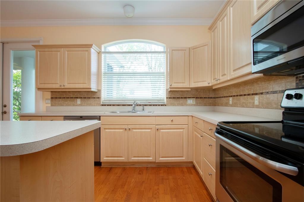 Ellenton, Florida, 34222, United States, 4 Bedrooms Bedrooms, ,3 BathroomsBathrooms,Residential,For Sale,1988008