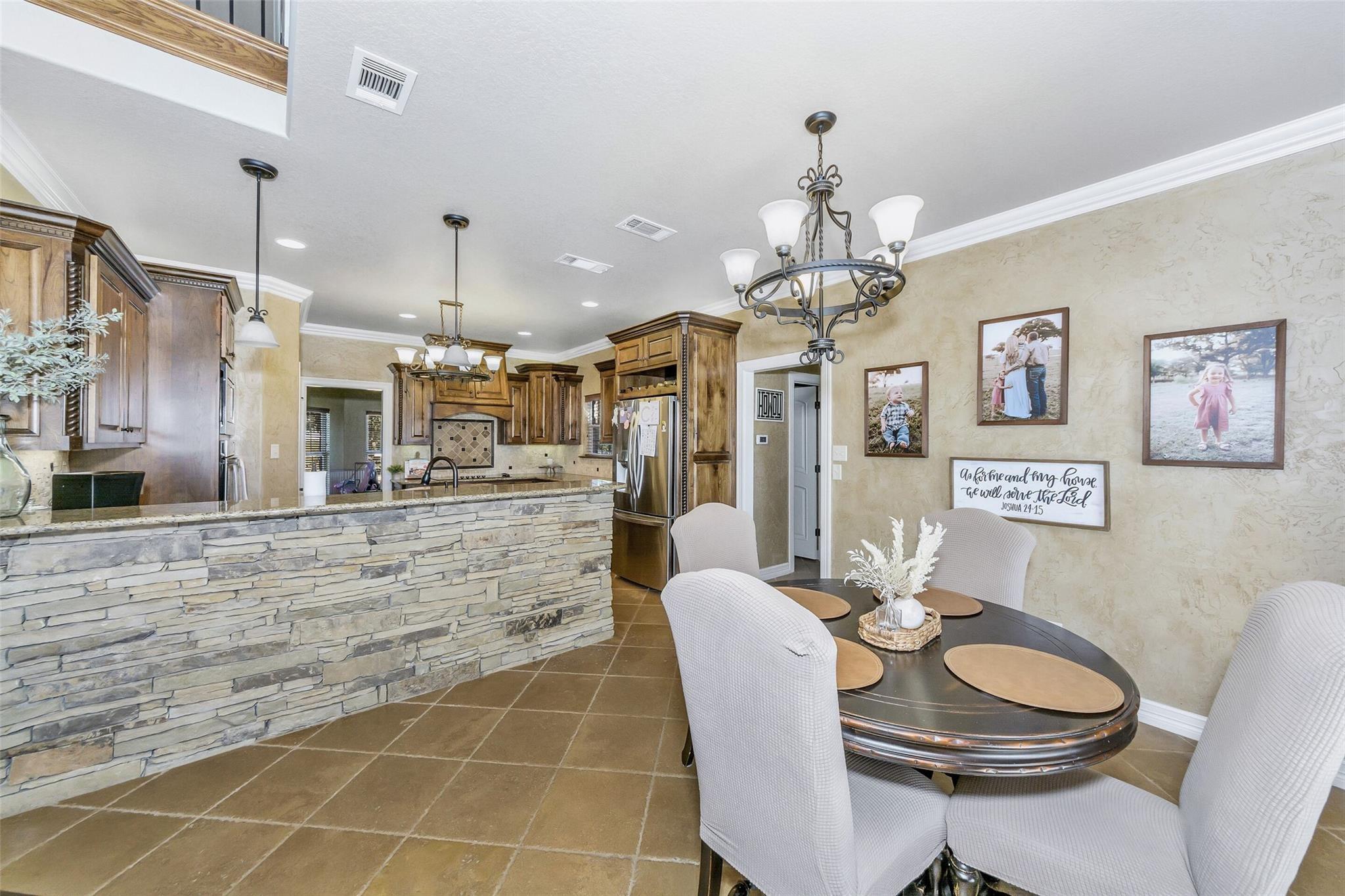 Boyd, Texas, 76023, United States, 4 Bedrooms Bedrooms, ,4 BathroomsBathrooms,Residential,For Sale,1981512