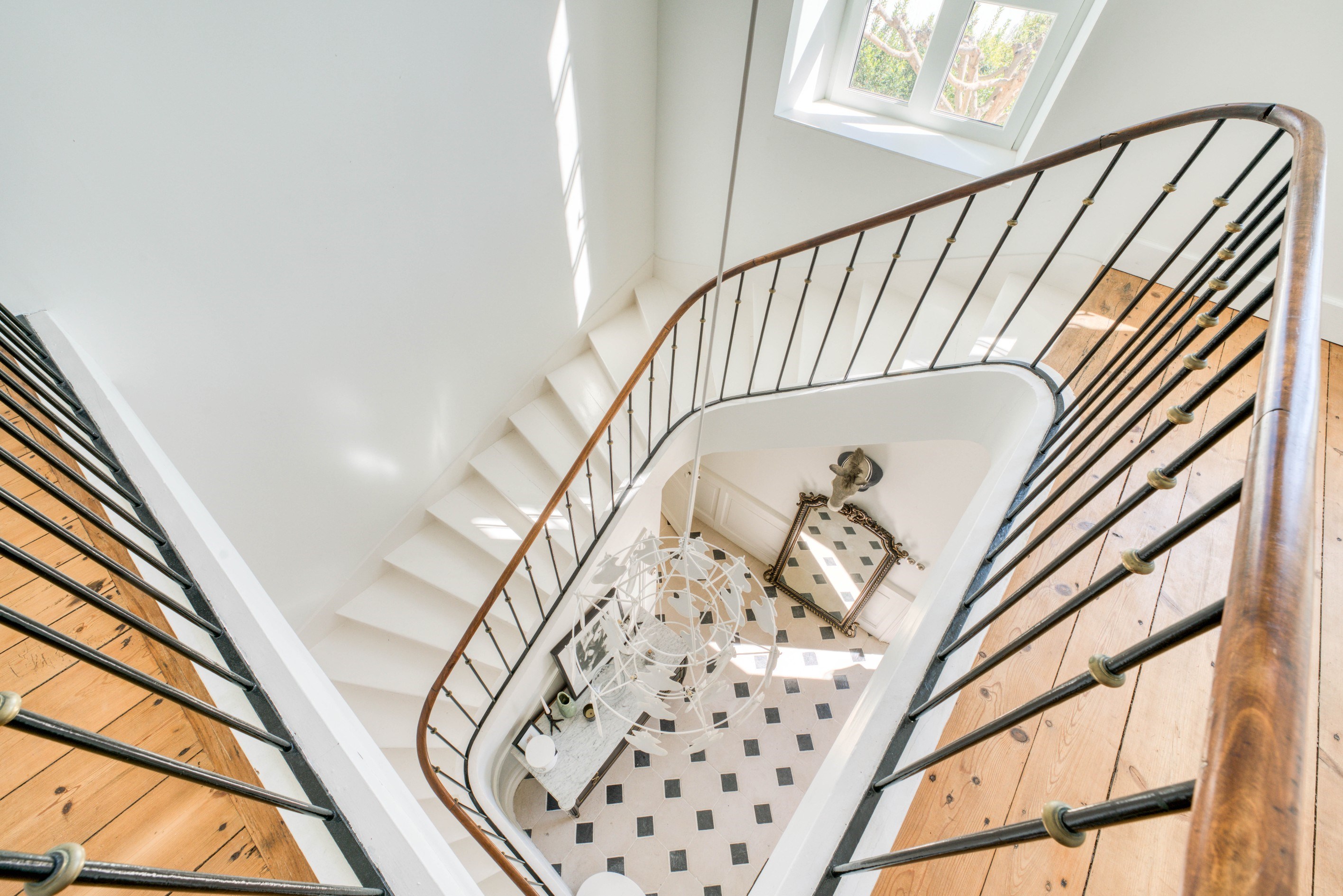  Exceptional Renovated Shipowner’s House with Pool and Garage in the Heart of Sa… - 物件實景