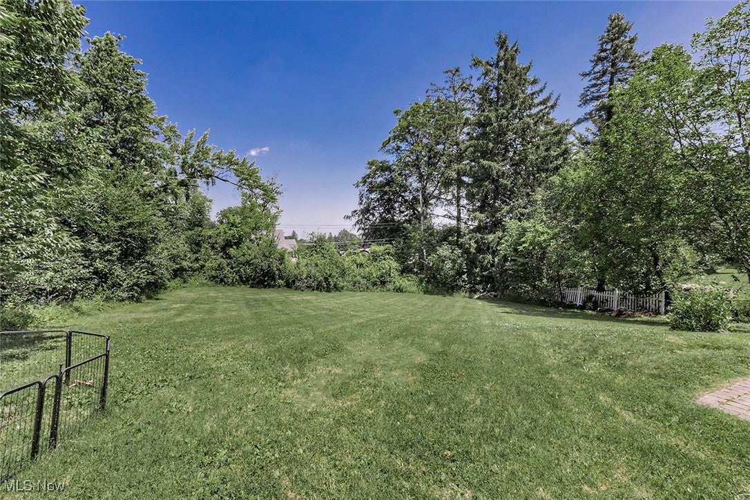 Brecksville, Ohio, 44141, United States, 5 Bedrooms Bedrooms, ,5 BathroomsBathrooms,Residential,For Sale,1979228