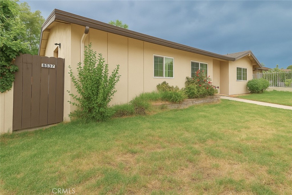 Winnetka, California, 91306, United States, 3 Bedrooms Bedrooms, ,2 BathroomsBathrooms,Residential,For Sale,1983505