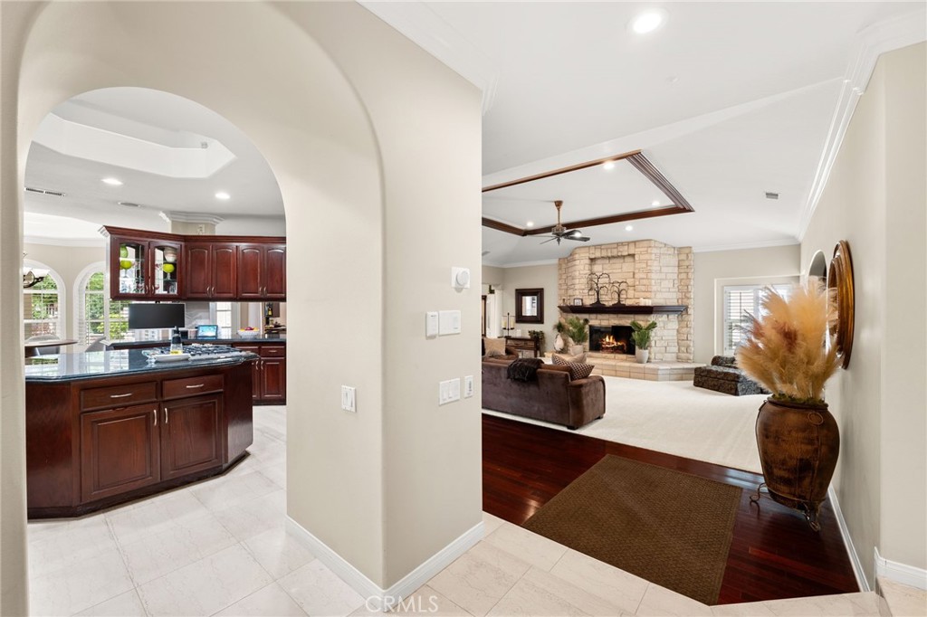 Upland, California, 91784, United States, 5 Bedrooms Bedrooms, ,6 BathroomsBathrooms,Residential,For Sale,2016582