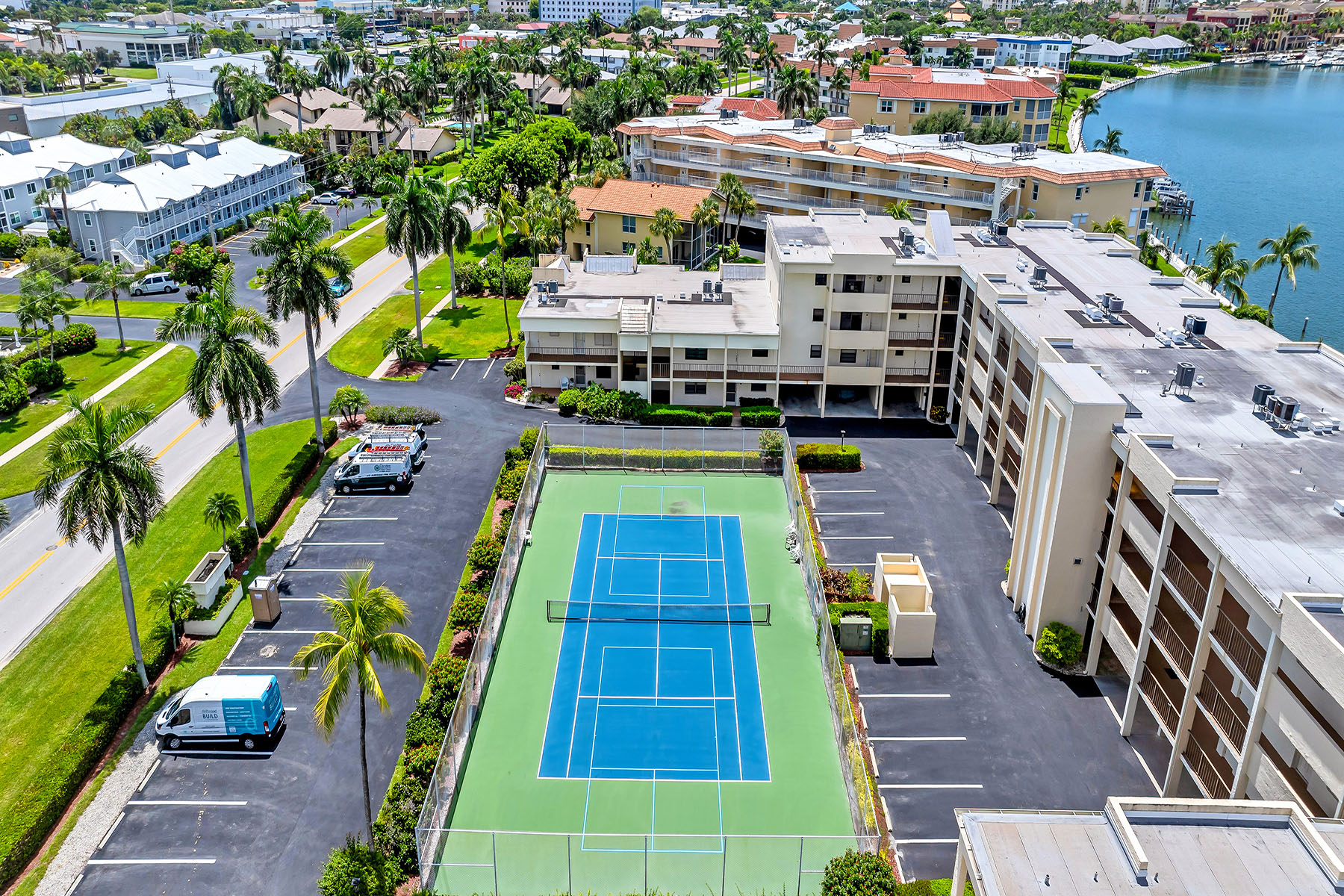  MARCO ISLAND - BAYSIDE CLUB - 物件實景