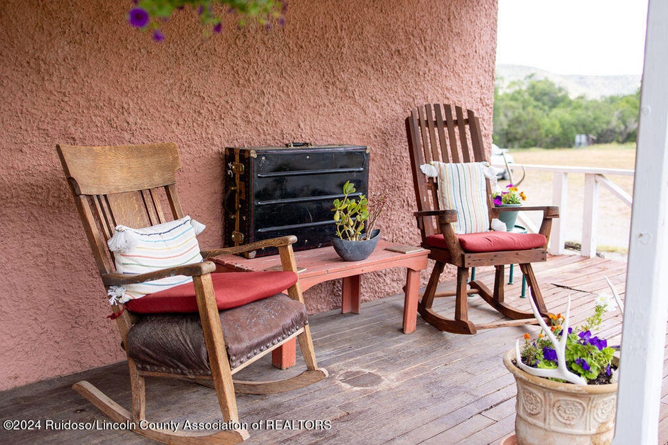 Lincoln, New Mexico, 88338, United States, 7 Bedrooms Bedrooms, ,9 BathroomsBathrooms,Residential,For Sale,1974977